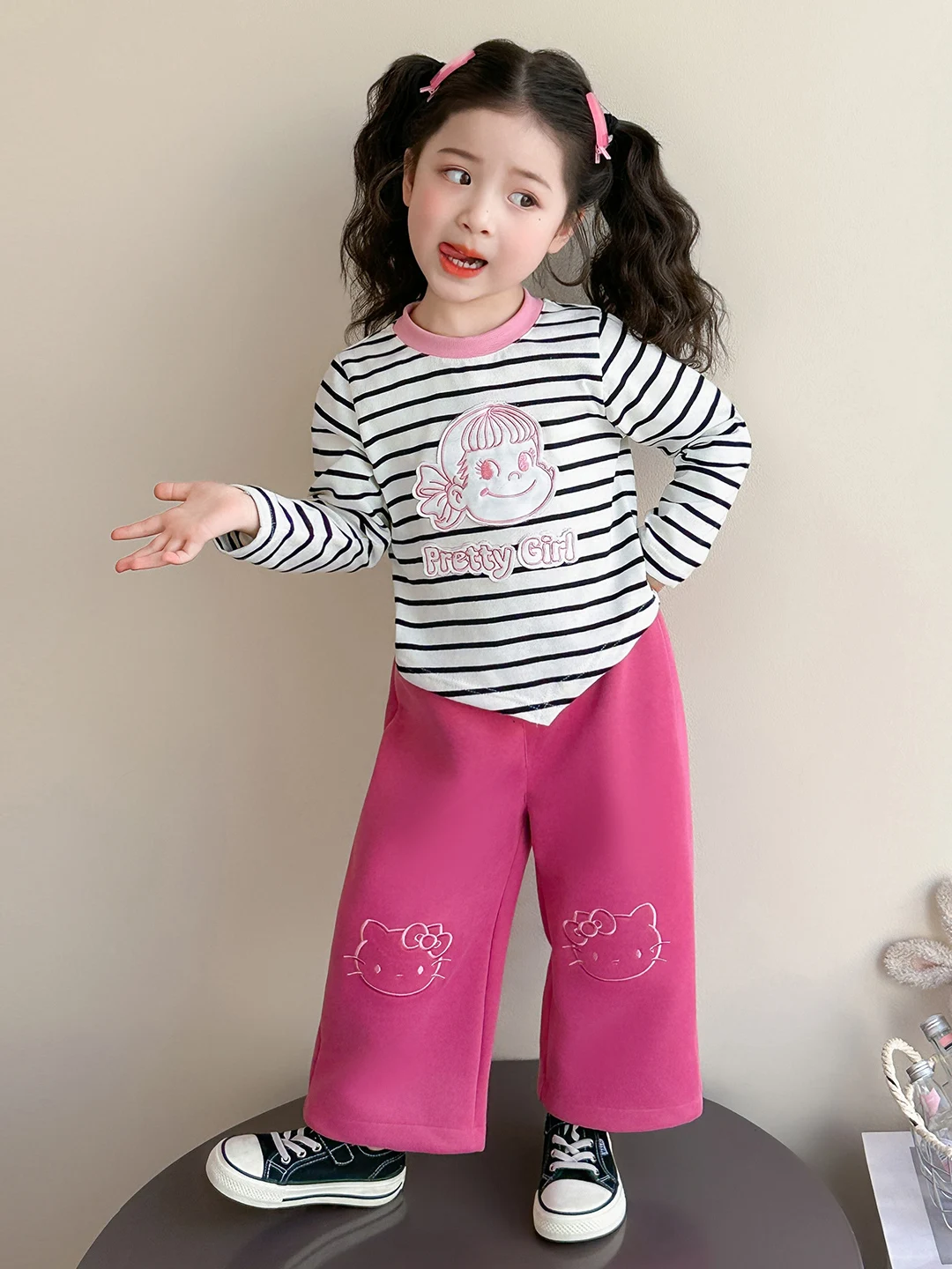 

Spring 2026 Girls Casual Striped Set Comfortable Cute Cartoon Design Long Sve round Ne Two-Piece Suit Elastic Waist Spri...