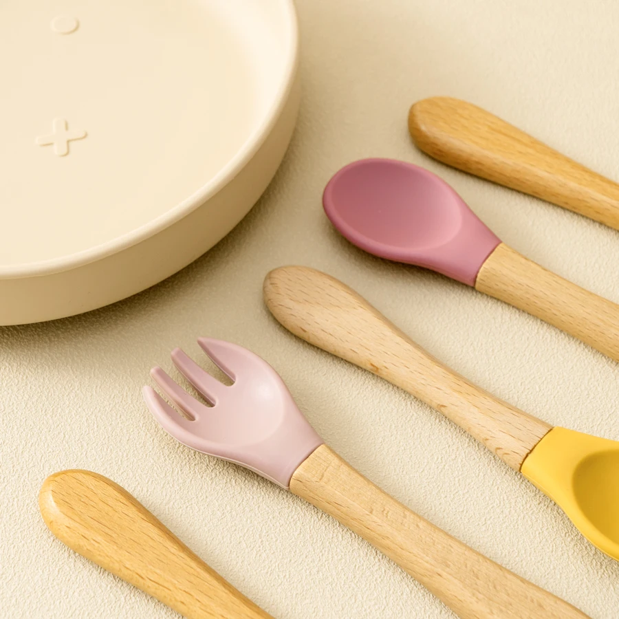 2PCS/Set Silicone Baby Spoon Fork Feeding Training Cutlery Wooden Handle Baby Utensils Children Care Tools Baby Tableware