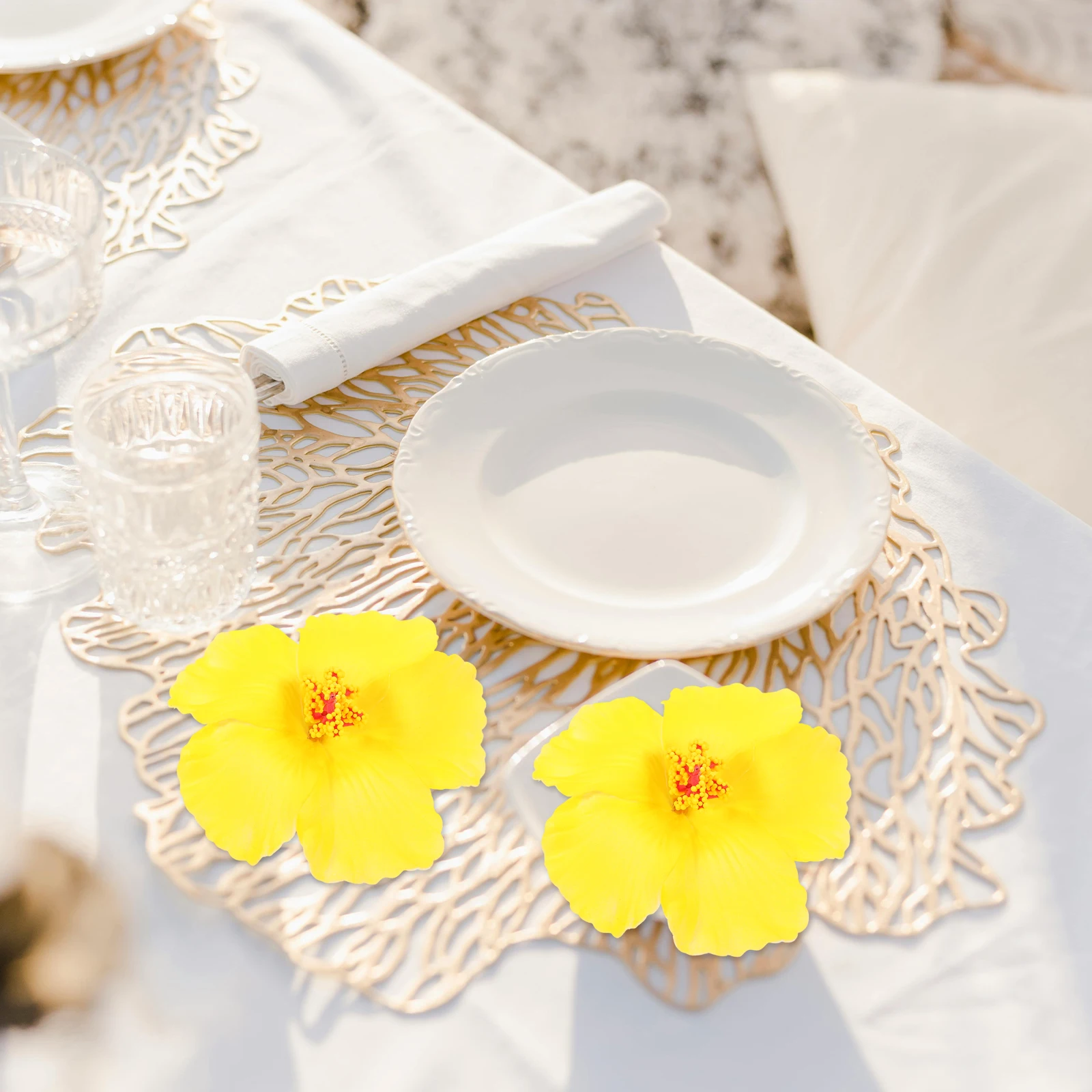 

10Pcs Tropical DIY Flowers Artificial Hibiscus Realistic Hawaiian Faux Decor for Coffee Shop Hotel Bar Living Room