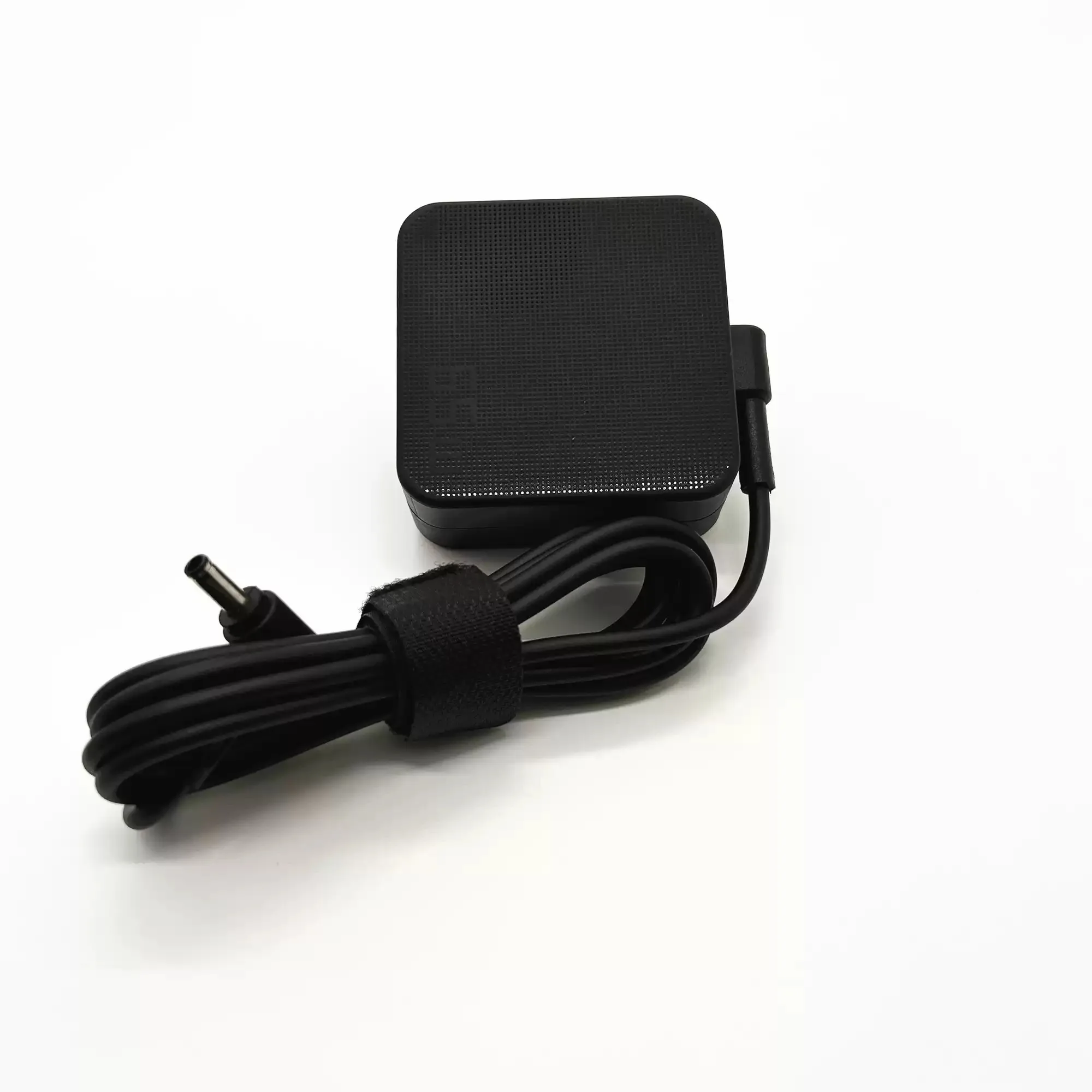 Original 65W 19V3.42A 4.5*3.0mm Laptop Charger Adapter for Asus X1605V Pro0551 Px555C Vivobook 14 X1405V
