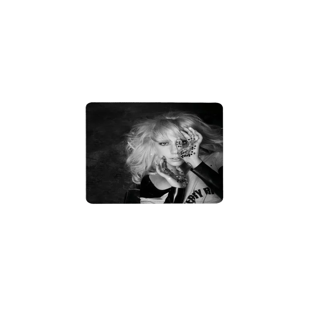 Lady Gaga Alas Mouse Komputer Alas Mouse Kecil Aksesori Gaming Karpet Kantor Aksesori Meja Lucu Alas Kantor Gamer Anime