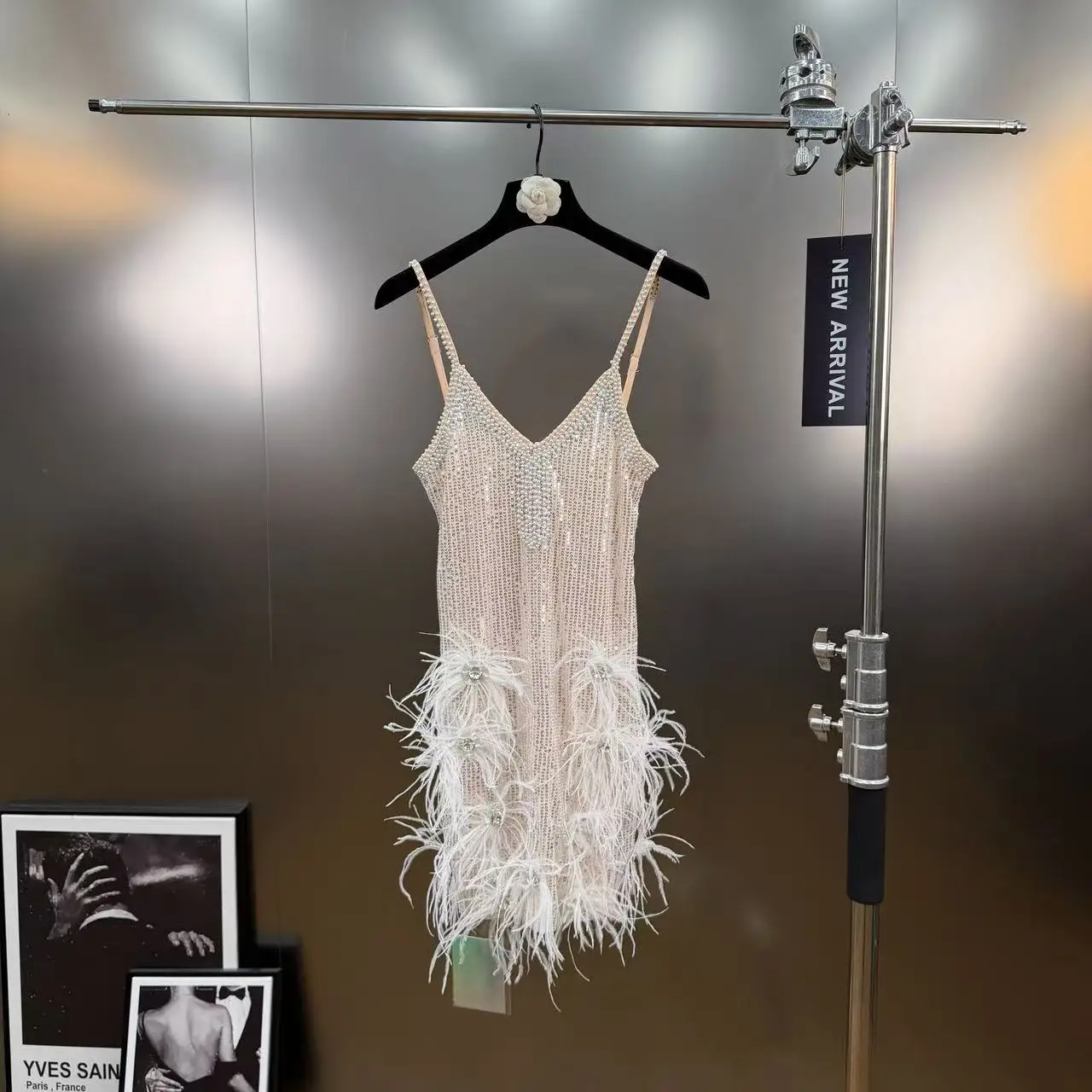 2026年春 セクシーな羽根飾りストラップドレス レディース ナイトクラブ ディスコ スパンコール ボディコンドレス エレガントな社交界 イブニングパーティードレス