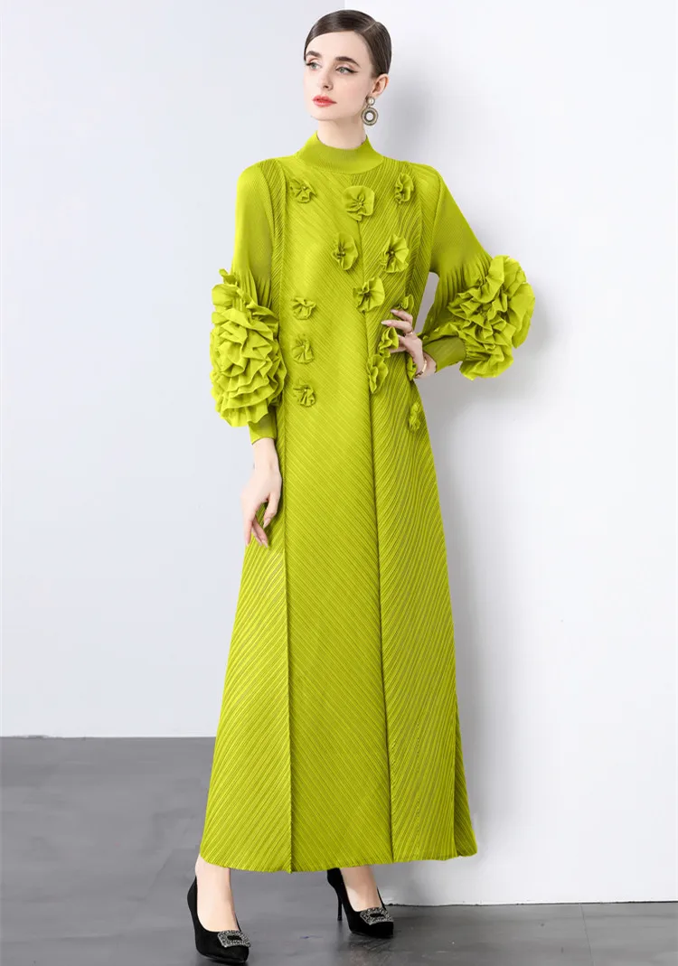 

Miyake Pleated Lanter Sleeve Round Neck Solid Color Elegant Dress Women's Spring 3D Flower Appliques Causal Loose Long Dresses