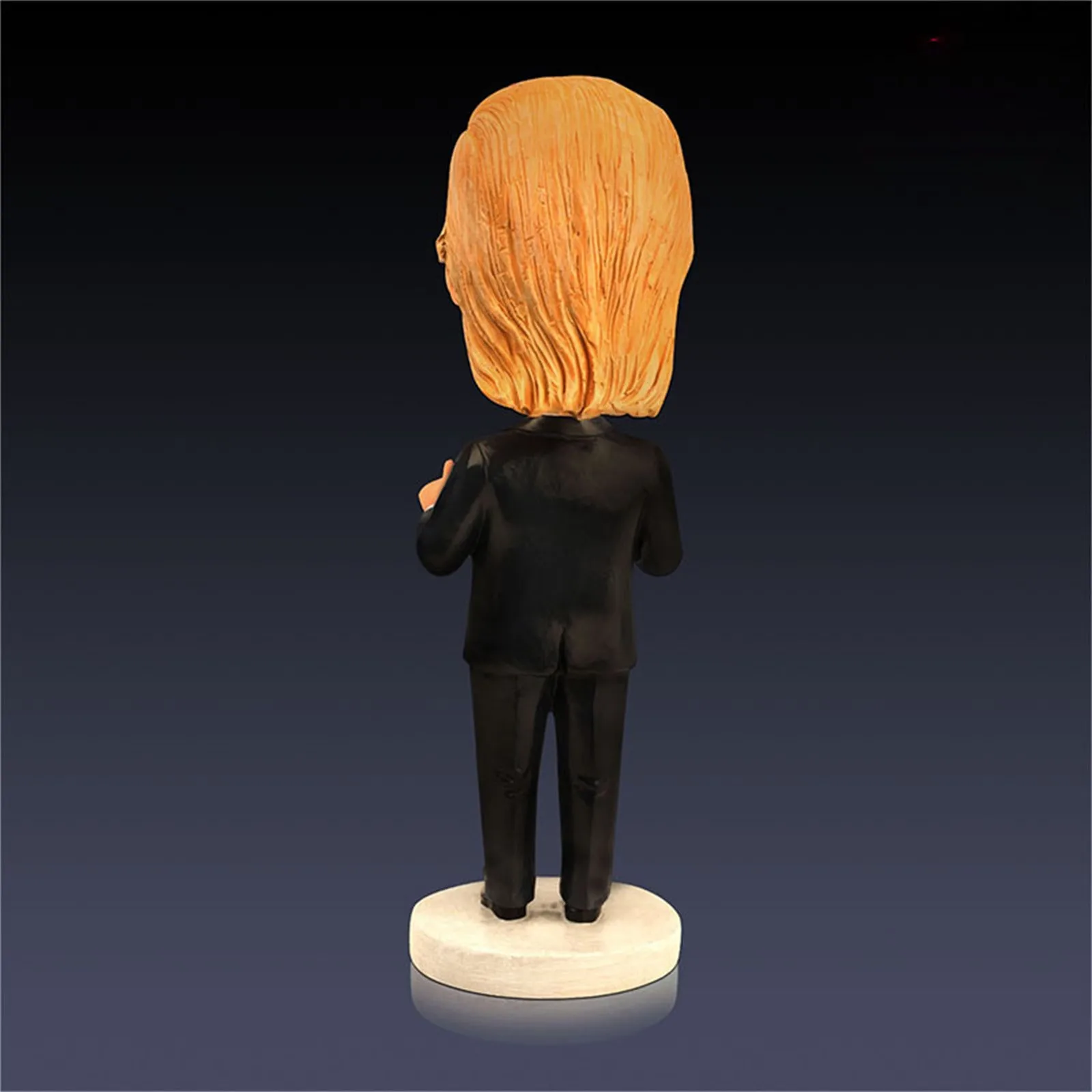 American Celebrity Bobble Head Resin Doll Ornaments Figurine Home Living Room Wine Cabinet Decoration Figure Dolls Shake Head