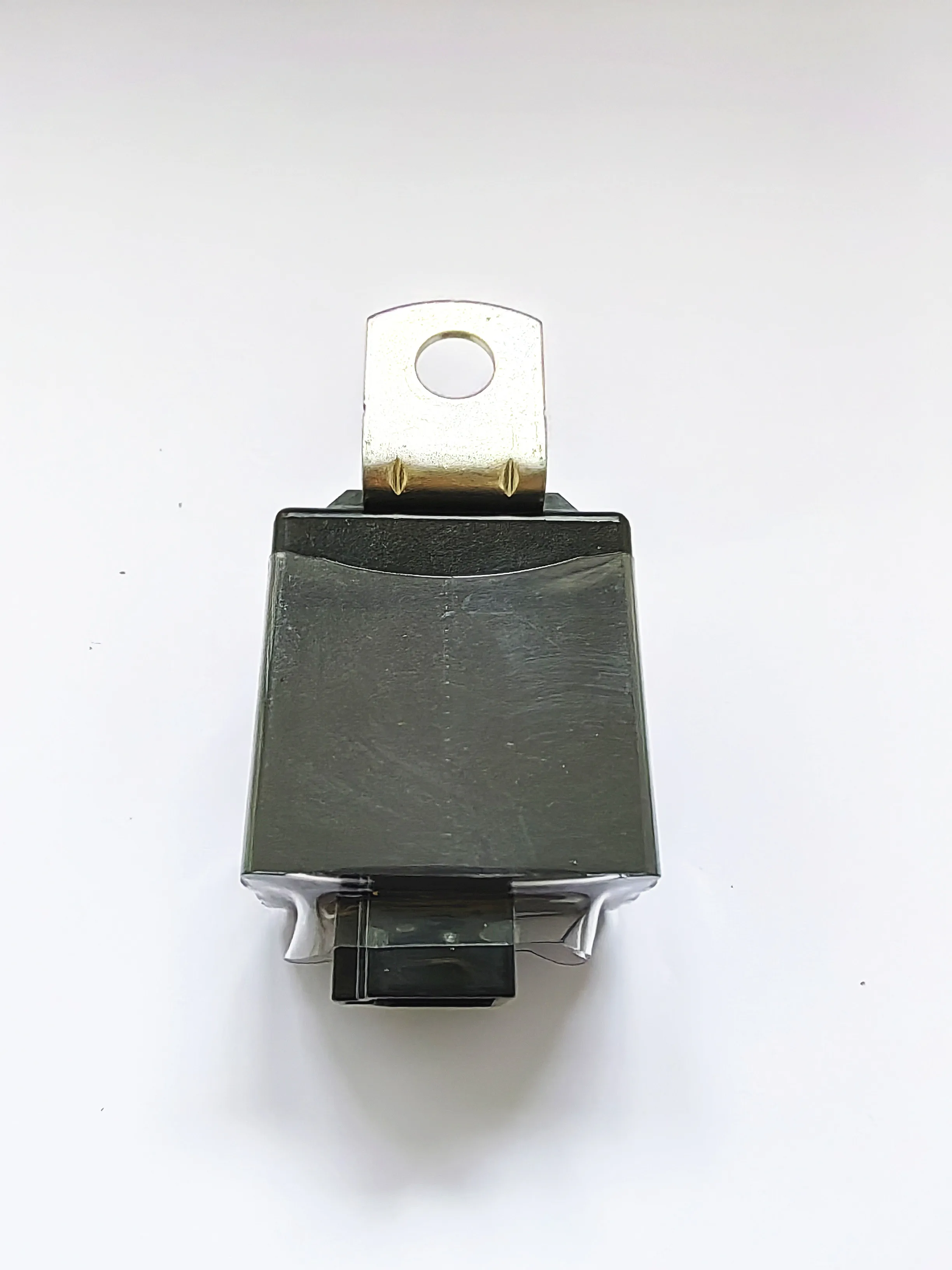 Excavator 061700-3770 061700-3771 061700-3760 Relay Stop Solenoid Relay For Kubota