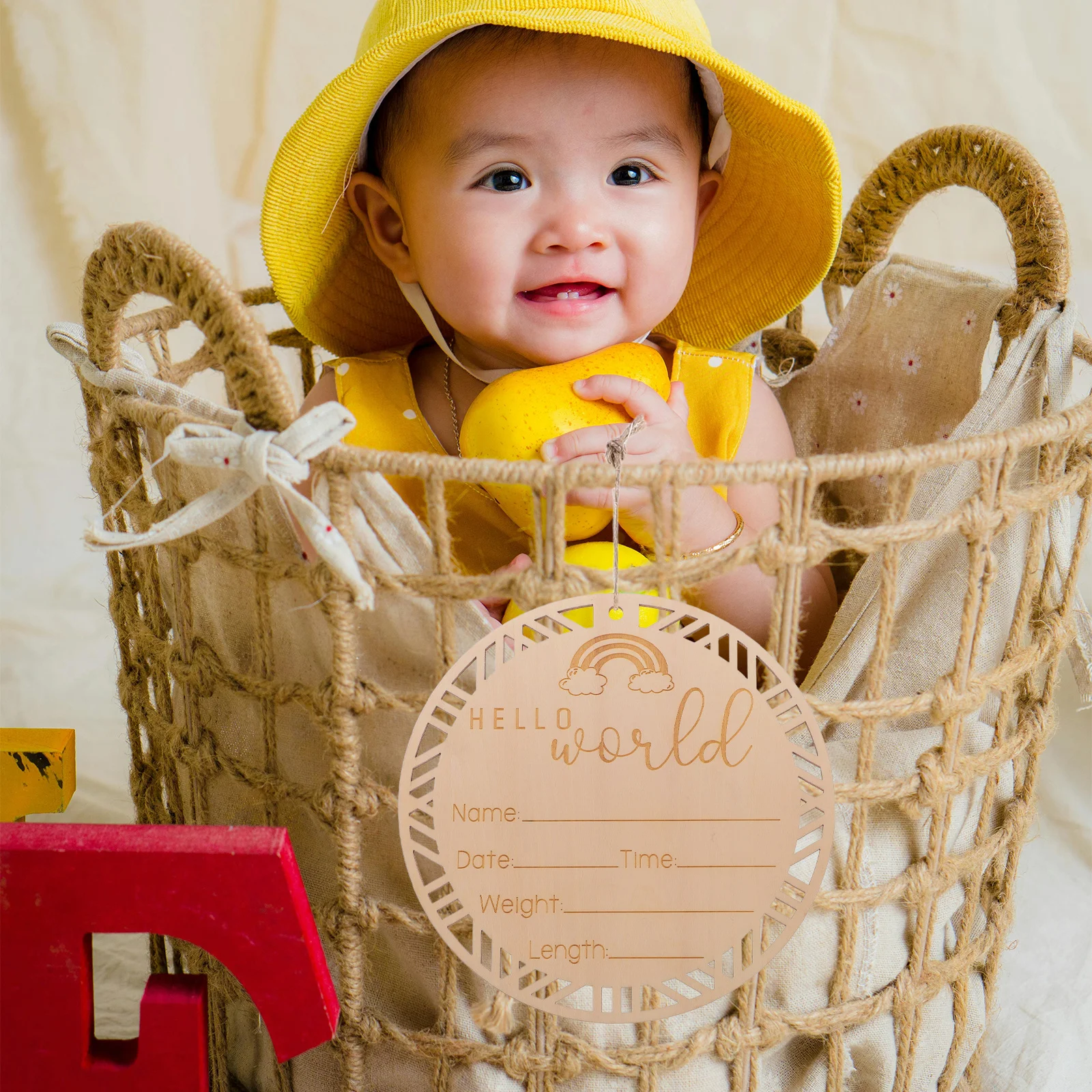 

1 комплект, деревянный знак с объявлением о рождении ребенка, круглый деревенский знак с именем новорожденного, реквизит для фотосессии, декор для детской комнаты, объявление о рождении