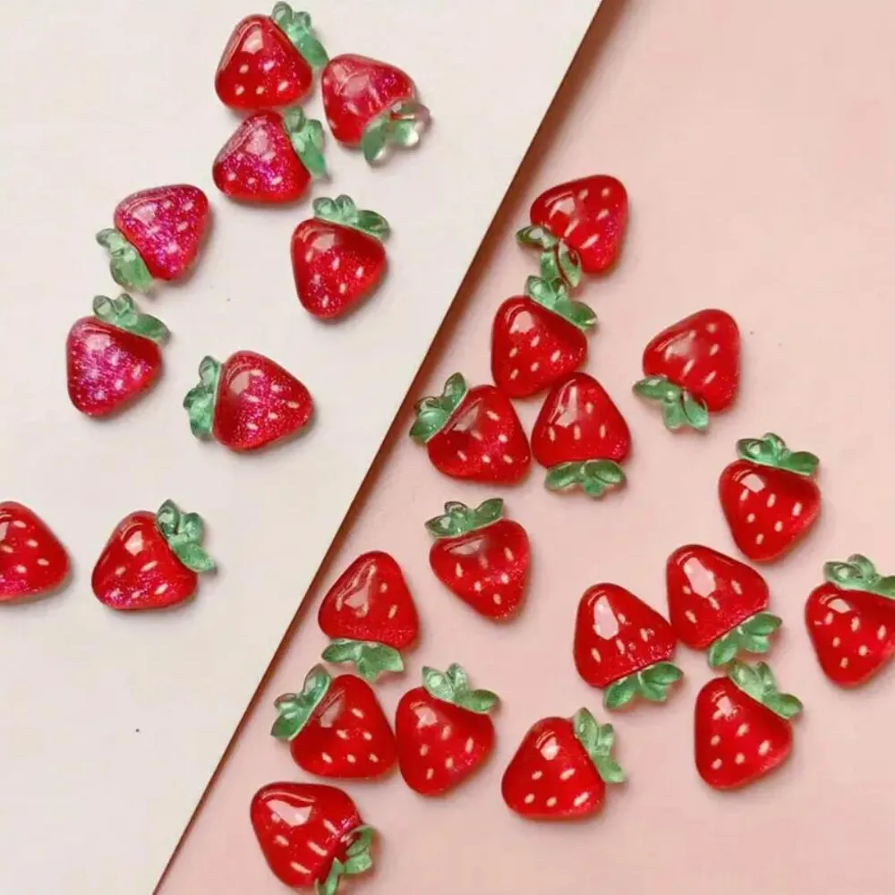 50個入り 3Dイチゴ キュートネイルチャーム 漫画風フルーツ フラットバック樹脂ラインストーン ジェム レッドイチゴデザイン ネイルデコレーション ジュエリー
