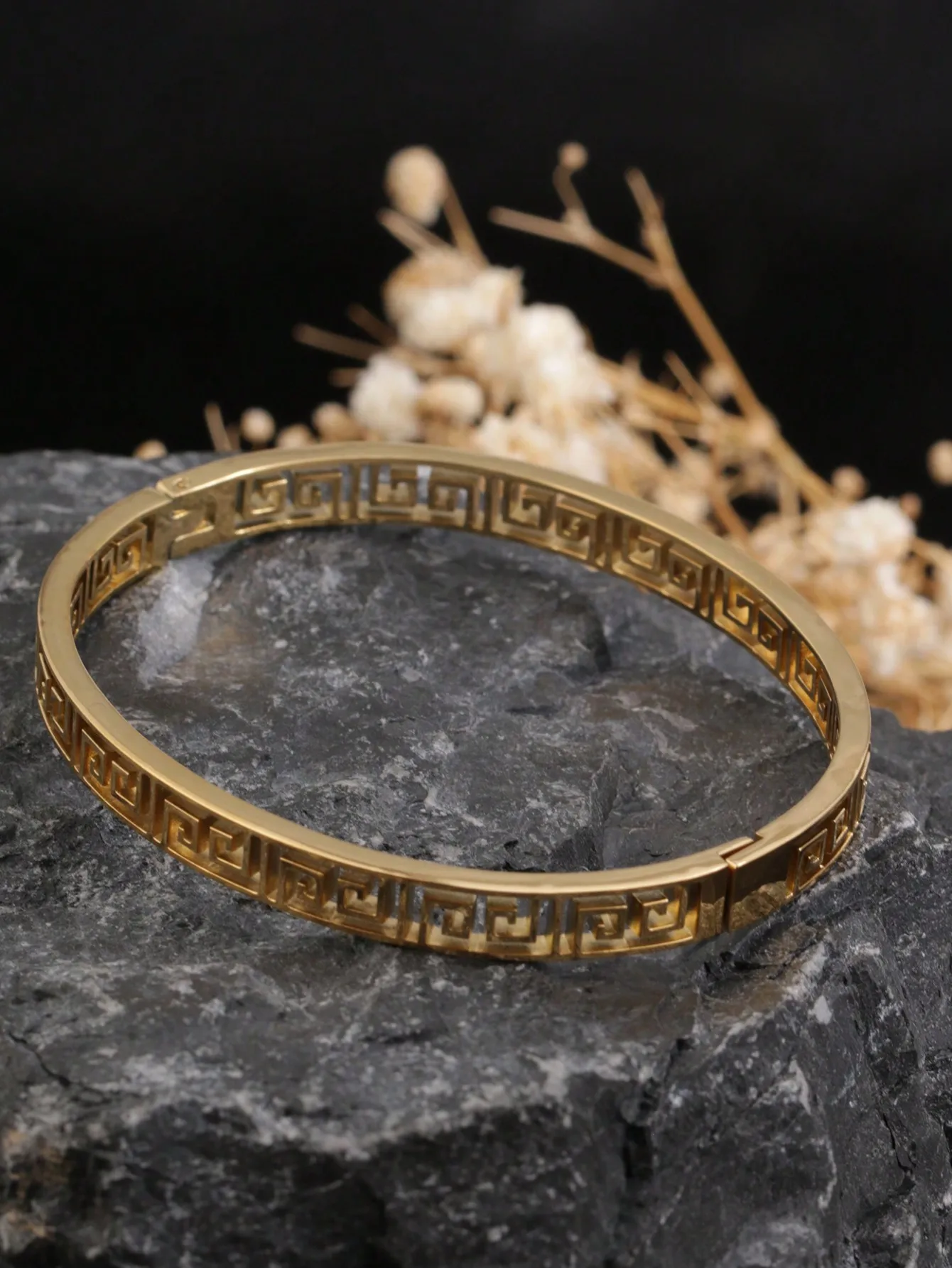 1 Stück Edelstahl 18K Gold Retro Drehbares Armband mit Muster der Großen Mauer im Hofstil – Detail 5