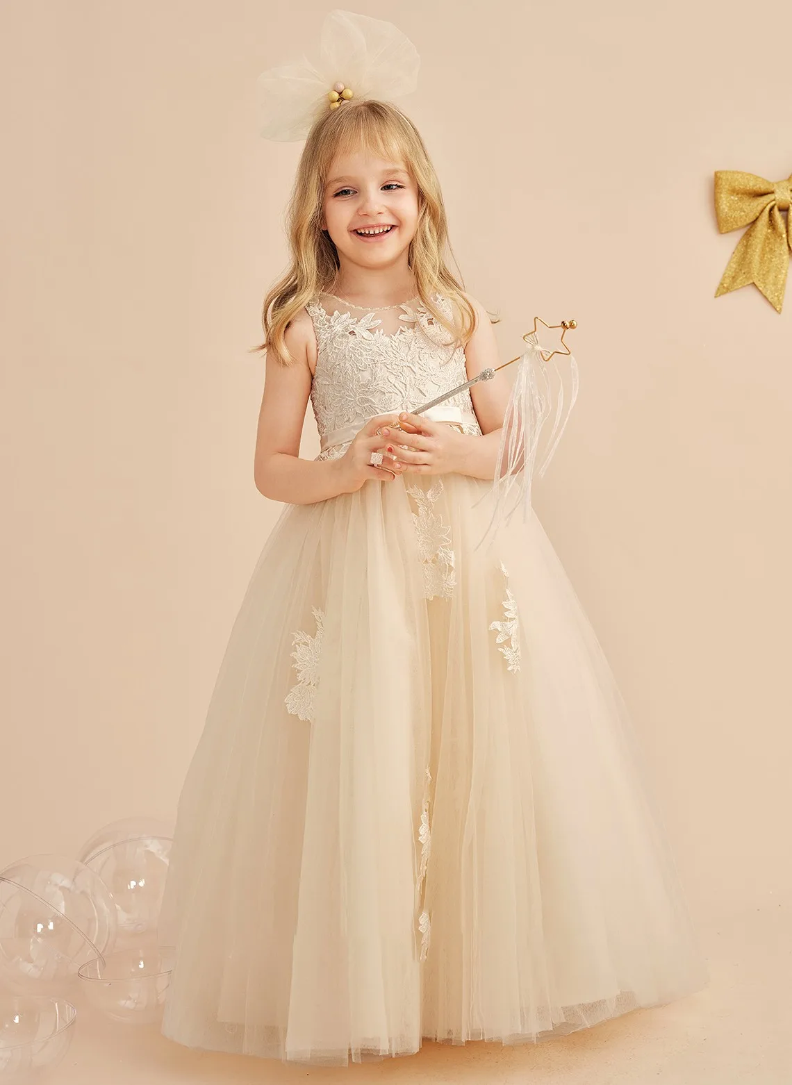 

Elegant Flower Girl Dress For Wedding Tulle Sleeveless Applique Fluffy Bow Child Communion Birthday Party First Princess Dresses