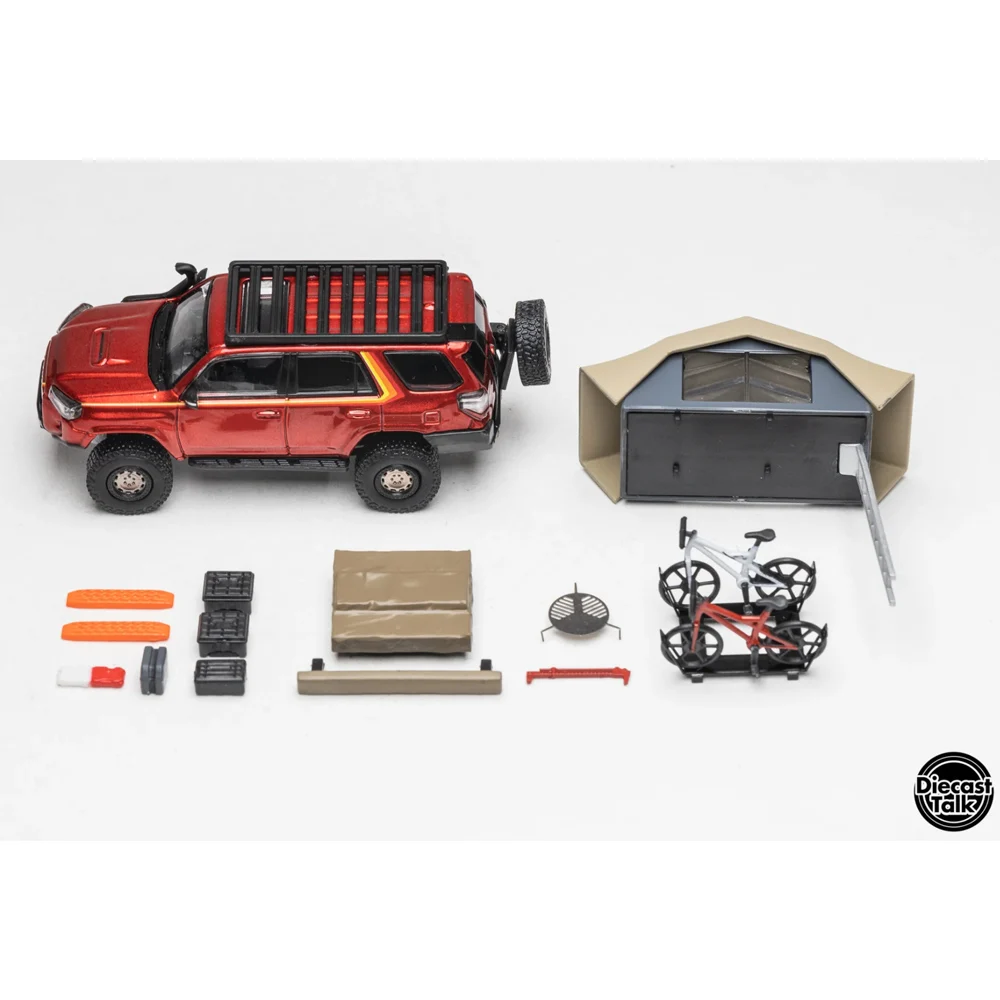 

GCD 1/64 4 Runner Light Modification Alloy Sports Car Vehicle Toys Gifts for Teenagers Adults Hobby Collection
