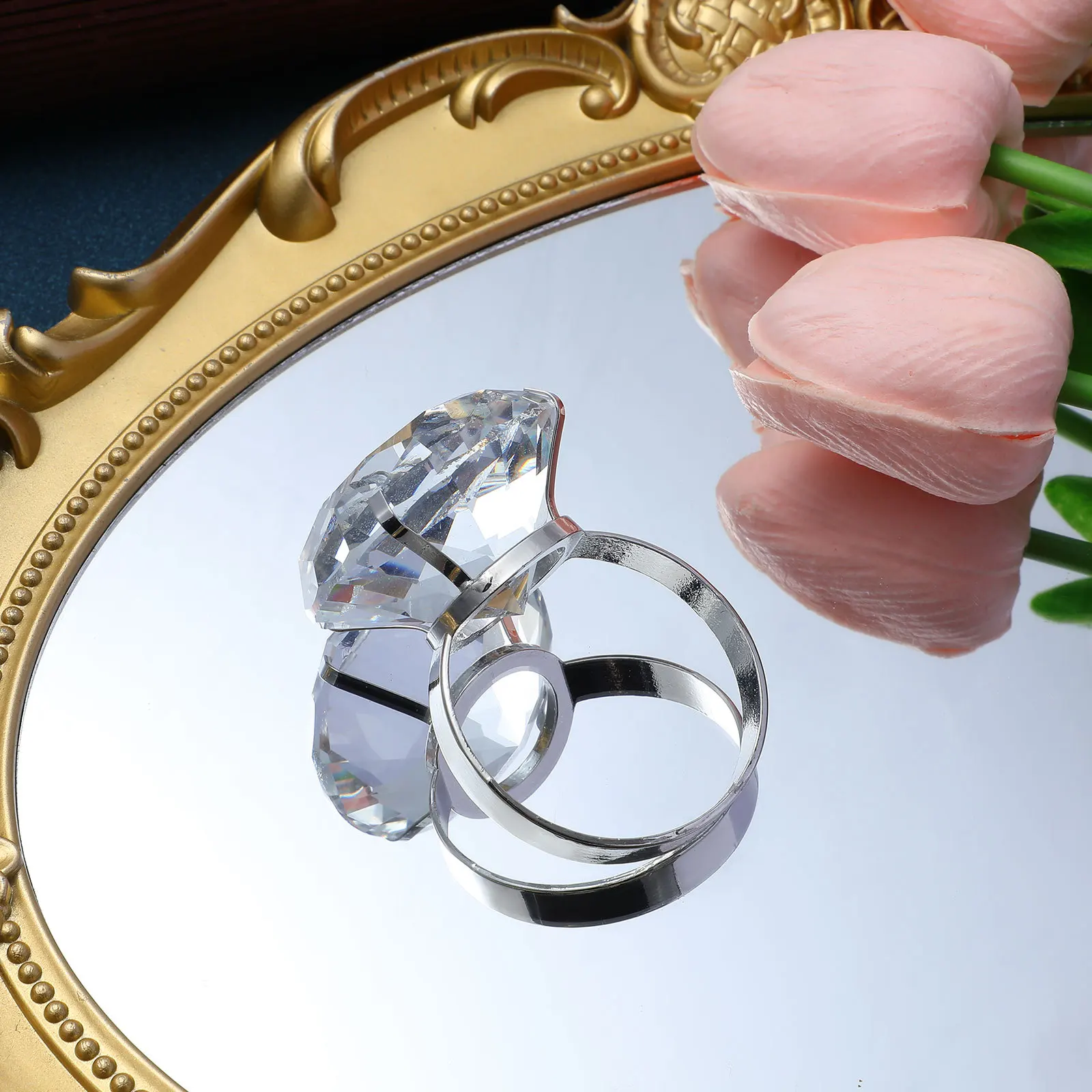 

Large Glass Wedding Ring Prop for Anniversary Simulated Wedding Decoration Faux Engagement Ring Party Centerpiece Desktop