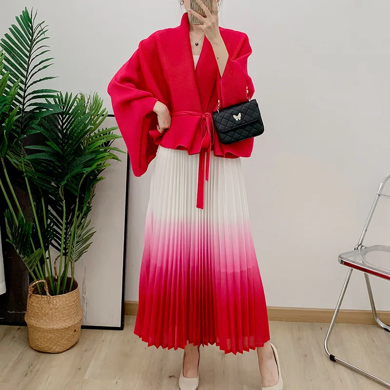 

Miyake Hot Selling New Arrival 2024 Two Piece Set Women Clothing Fashionable Casual Pleated Tops And Skirts Casual Dresses