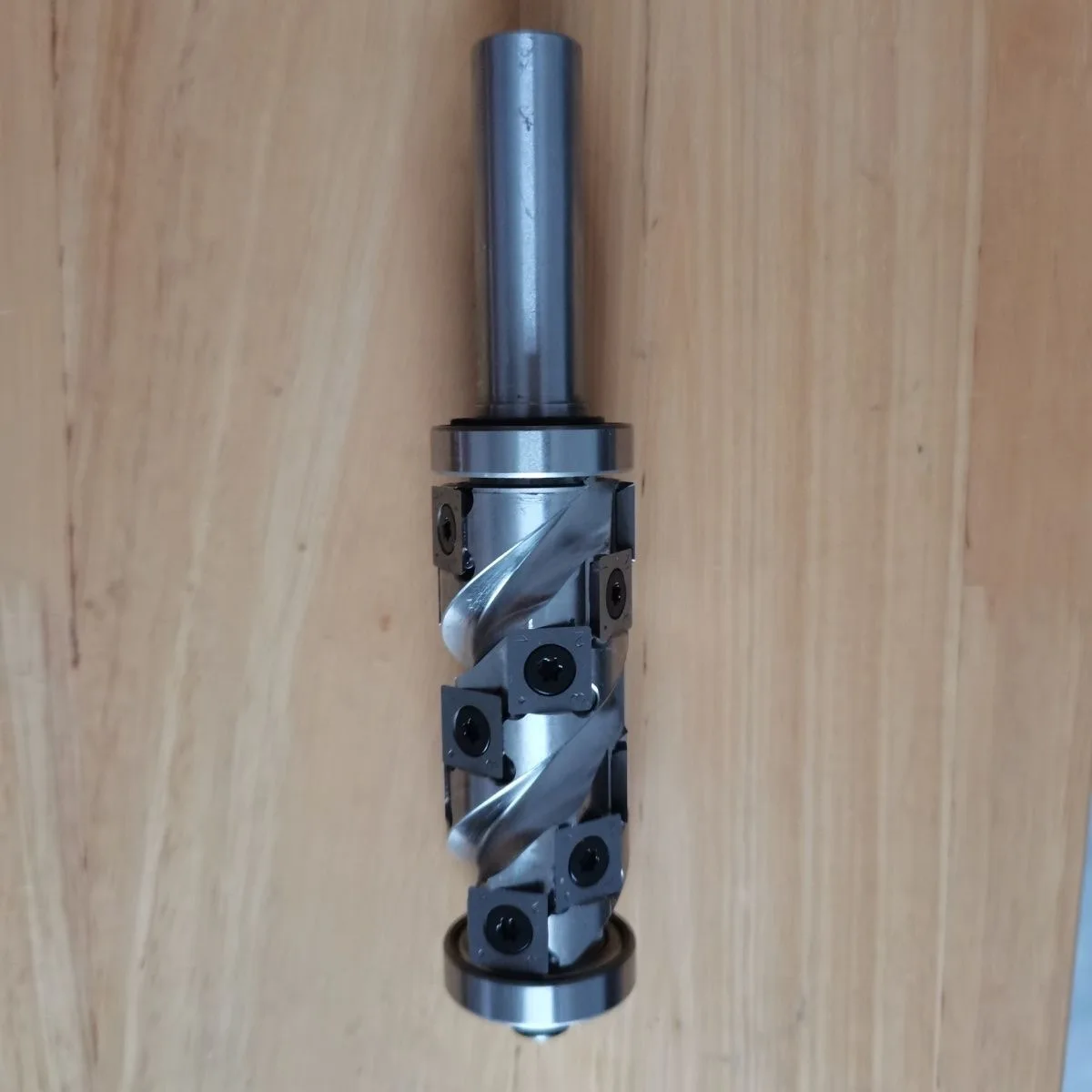 12.7mm Shank Spiral Flush Trim Router Bit Top and Bottom Double Bearings Pattern Template Router Bit 12mm Inserts