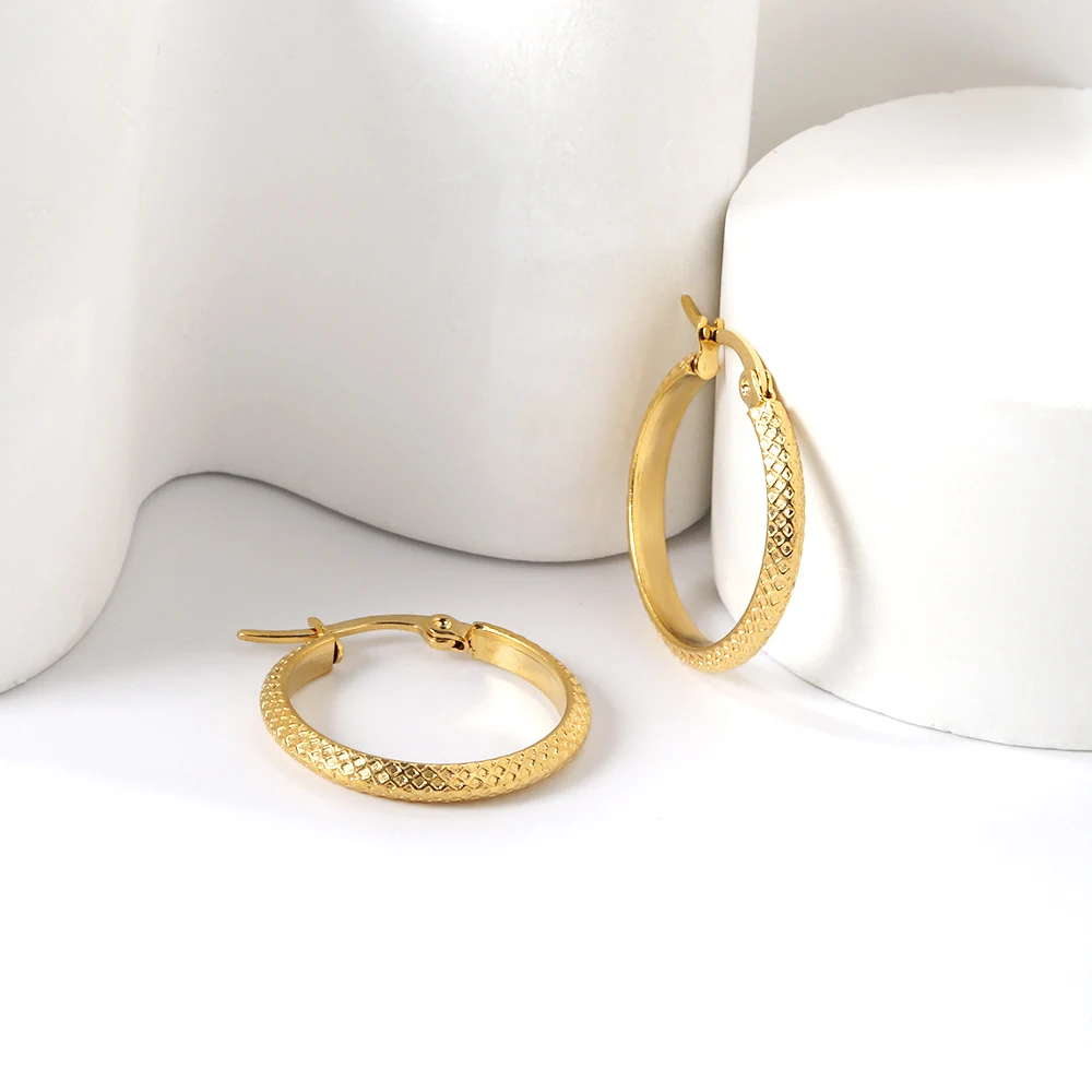 LUXUKISSKIDS Big Silver/Gold Color Round Hoops Chunky Stainless Steel Fashion Hoop Earrings 28MM 18K Plated Ears Circles Clips image 4