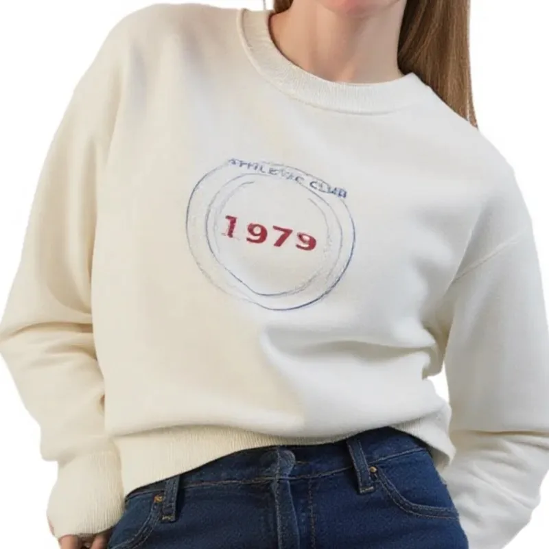 

2025 New Soft Loose Jacquard O Neck Knitted Sweaters Women Winter White Female Pullovers Warm Basic Casual Knitwear Jumper
