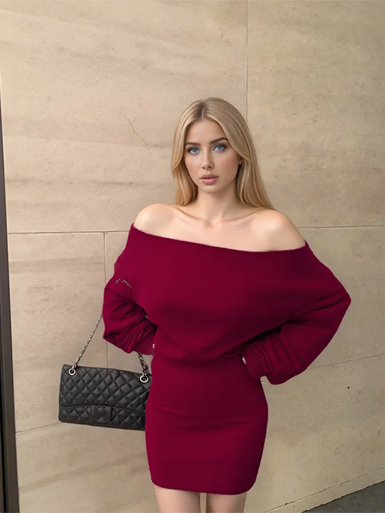 فستان قصير محبوك أحمر غير رسمي للنساء موضة بدون حمالات عاري الكتفين عالي الخصر فساتين قصيرة ضيقة 2025 فساتين عطلة للسيدات في الشارع