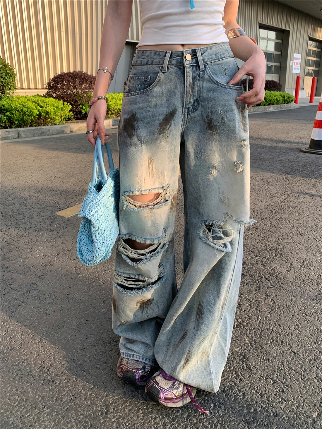 Retro American Hole Punching Jeans High Waist Wide Leg Straight Loose Long Pants Summer Washed out Torn Denim Women's Clothing