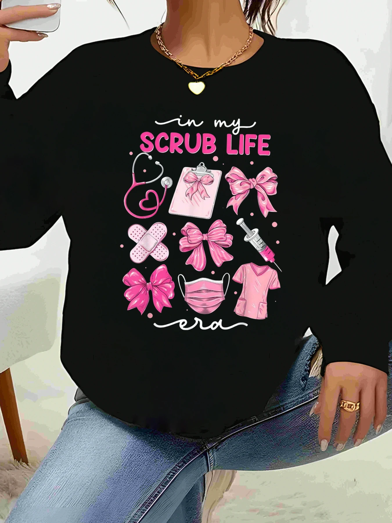 

Топ с длинными рукавами и принтом In My Scrub Life Era для медсестер, спецодежда, повседневная одежда для медицинских профессионалов