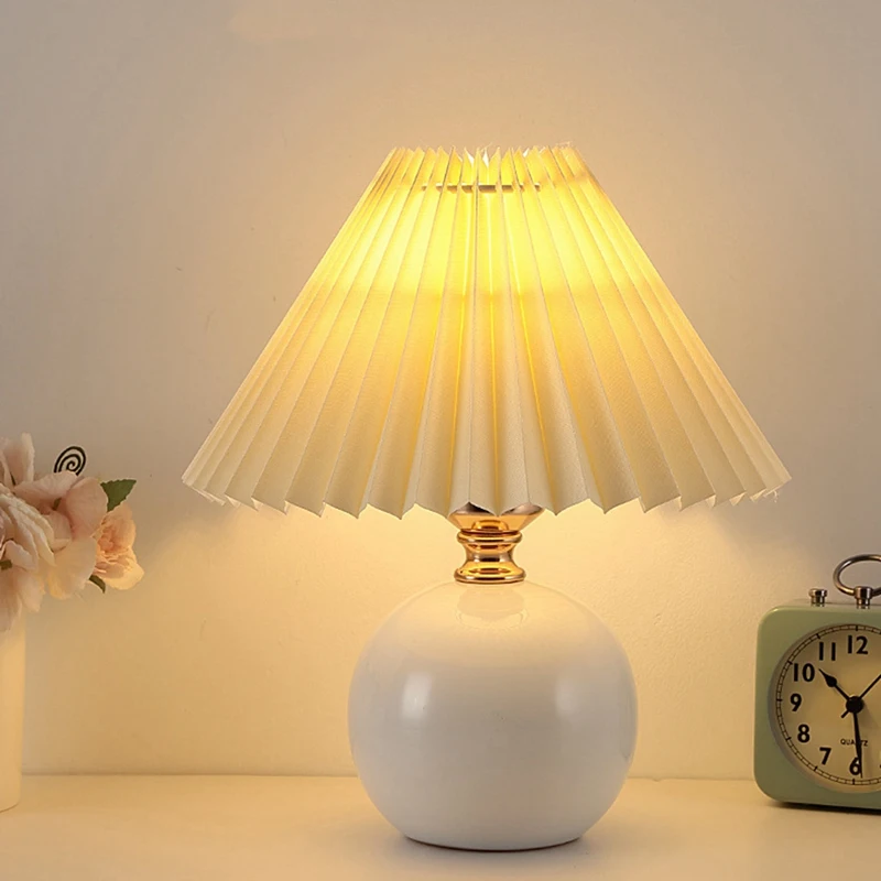 

USB Retro Pleated Bedside Lamp Table Cute Desk Lamp For Bedroom Girl Princess Bed Lamp Deco Ceramic Base LED Light Easy Install