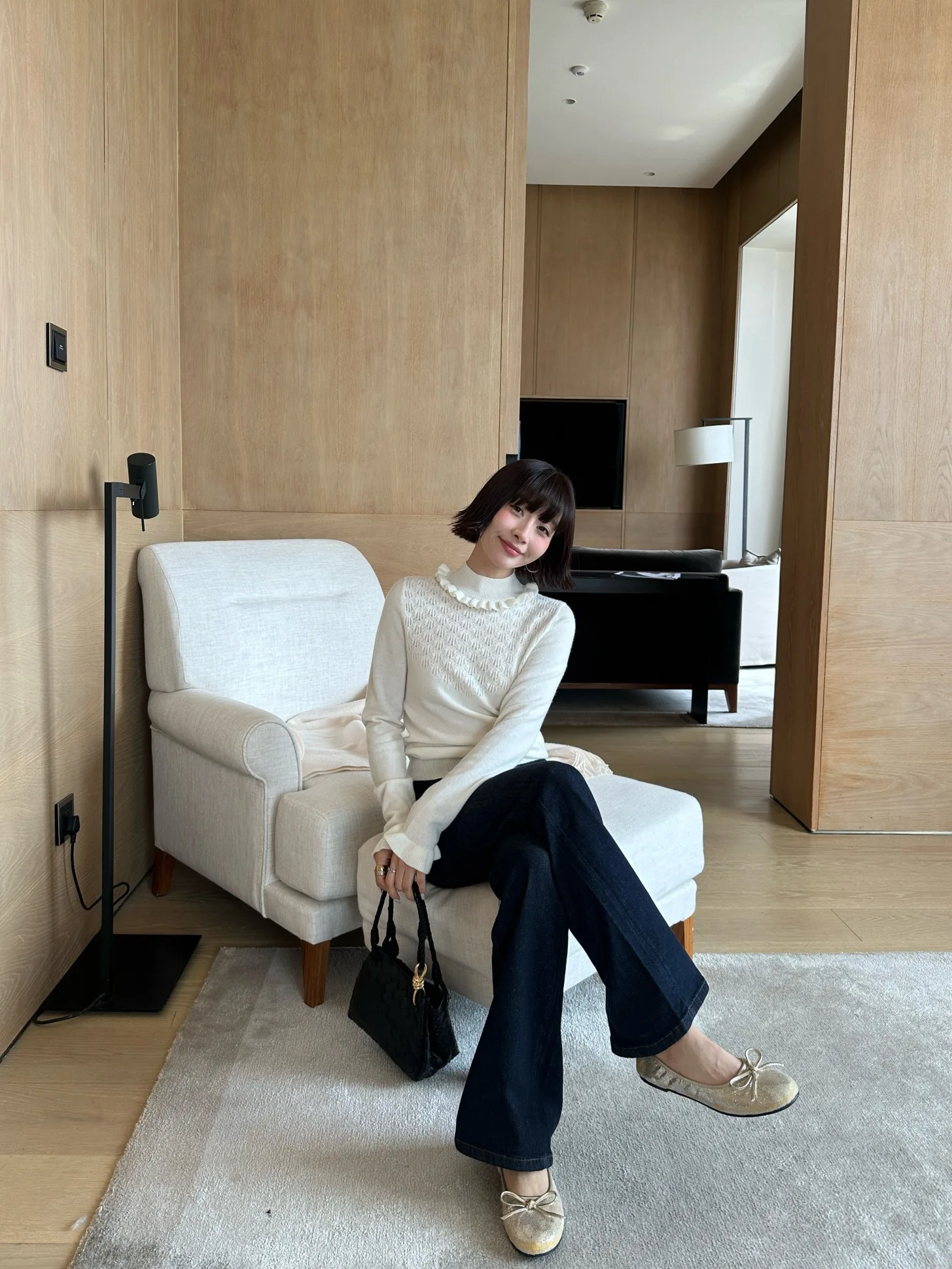 

Женский вязаный свитер из шерсти с золотым узором, кружевом и бахромой, с длинными рукавами, стандартной длины, надеваемый через голову