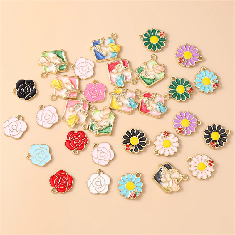 10 Stück niedliche, bunte Emaille-Blumen-Anhänger zum Basteln von Halsketten, Ohrringen, Armbändern, DIY-Handarbeiten und Schmuckzubehör – Detail 1