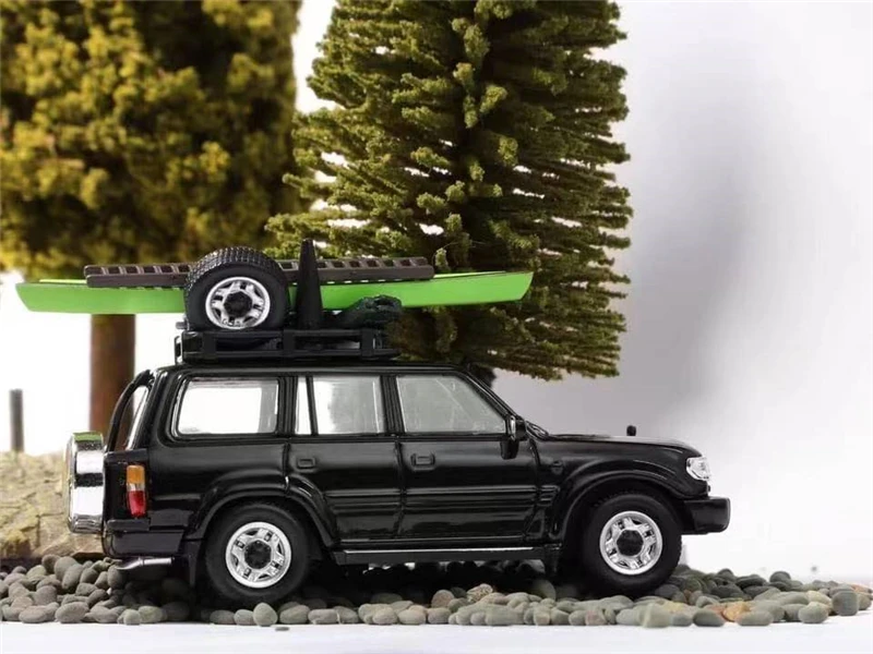 Master 1:64 Land Cruiser LC80 Black Diecast Model Car