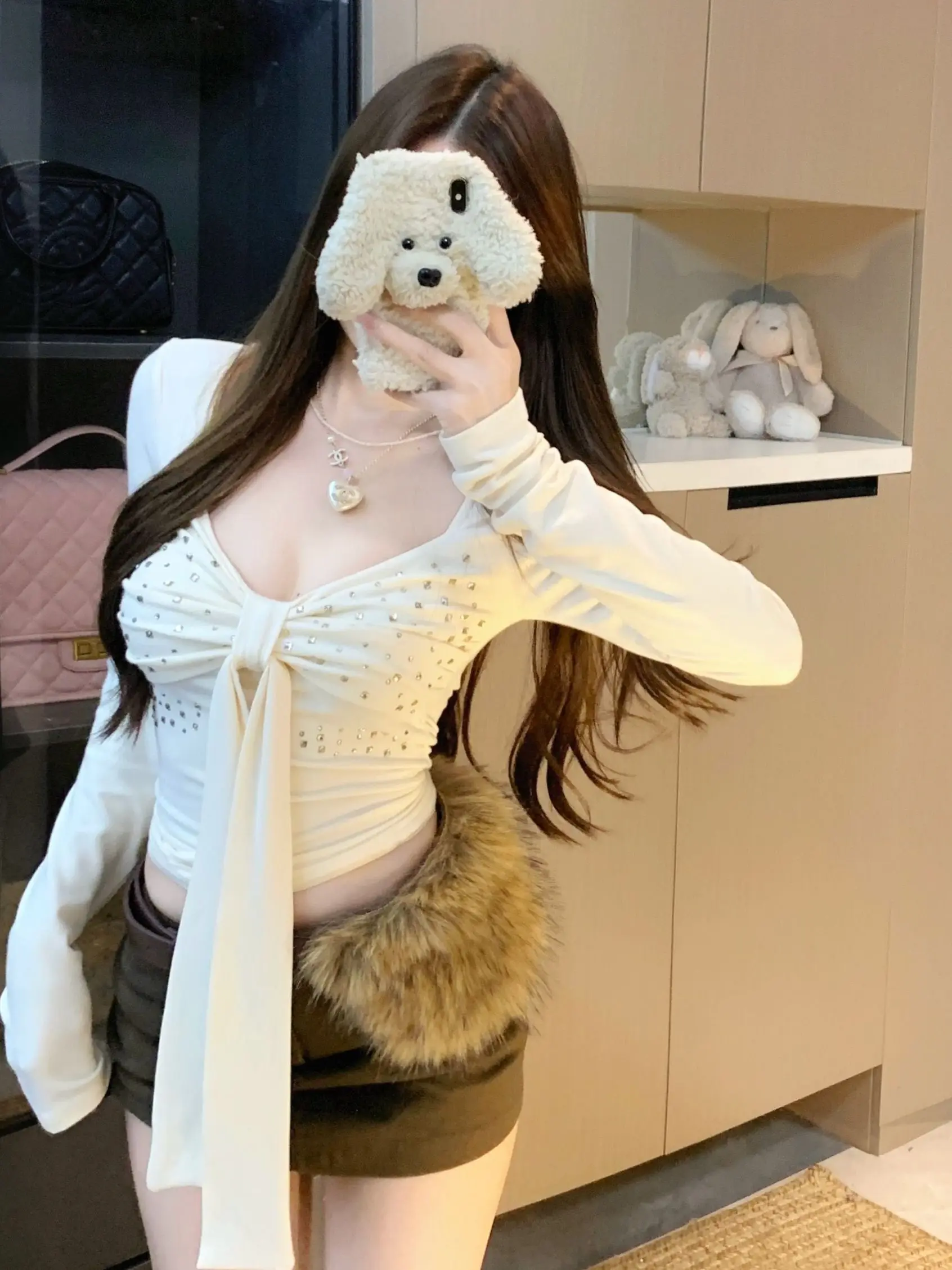 Sexy Pure Desire Long Sleeve T-Shirt Women's Early Autumn New Fashion Slim Fit Pleated Sweet Top Diamond Heat inside Wear