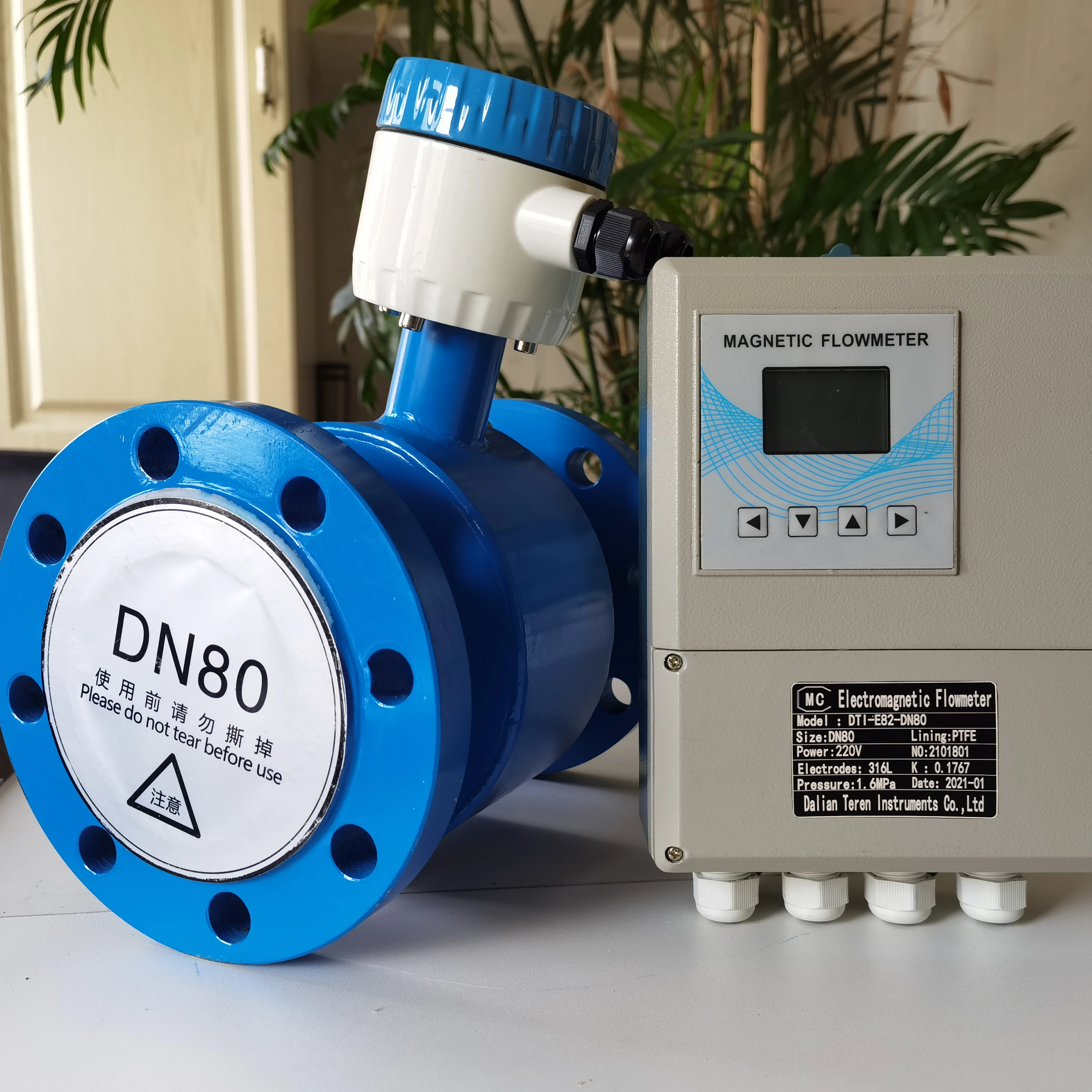 Electronic Water Meter 2/3/4/5/6/8Inches Digital Remote Flow Meter High Pressure Electromagnetic Flow Meter