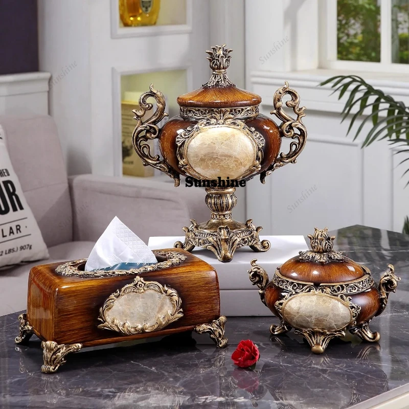 European-style minimalist tissue box, ashtray, flower vase, high-end living room coffee table, TV cabinet, sideboard, housewarmi