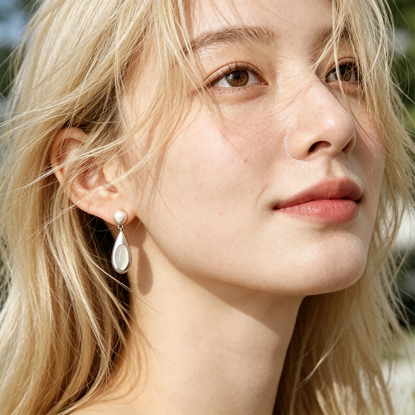 Frosted Drop Pin Earrings Fresh Refined Understated Opulence Exclusive Stylish Select Hanging Adornment for Ladies