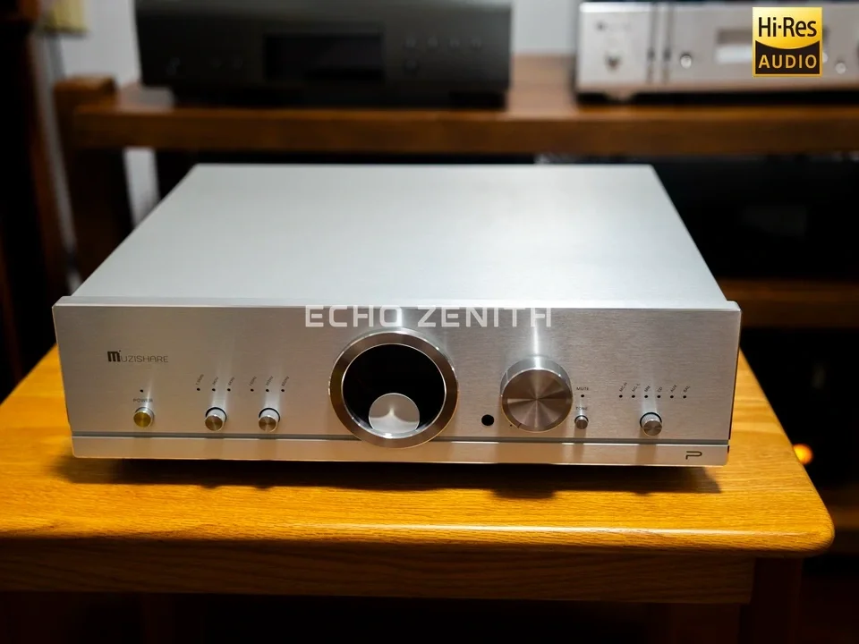 

Ламповый предусилитель MUZISHARE R90 12AX7/6KE8/12DT5/17BE3, полностью балансный, фонокоррекция, регулировка частоты, с дистанционным управлением
