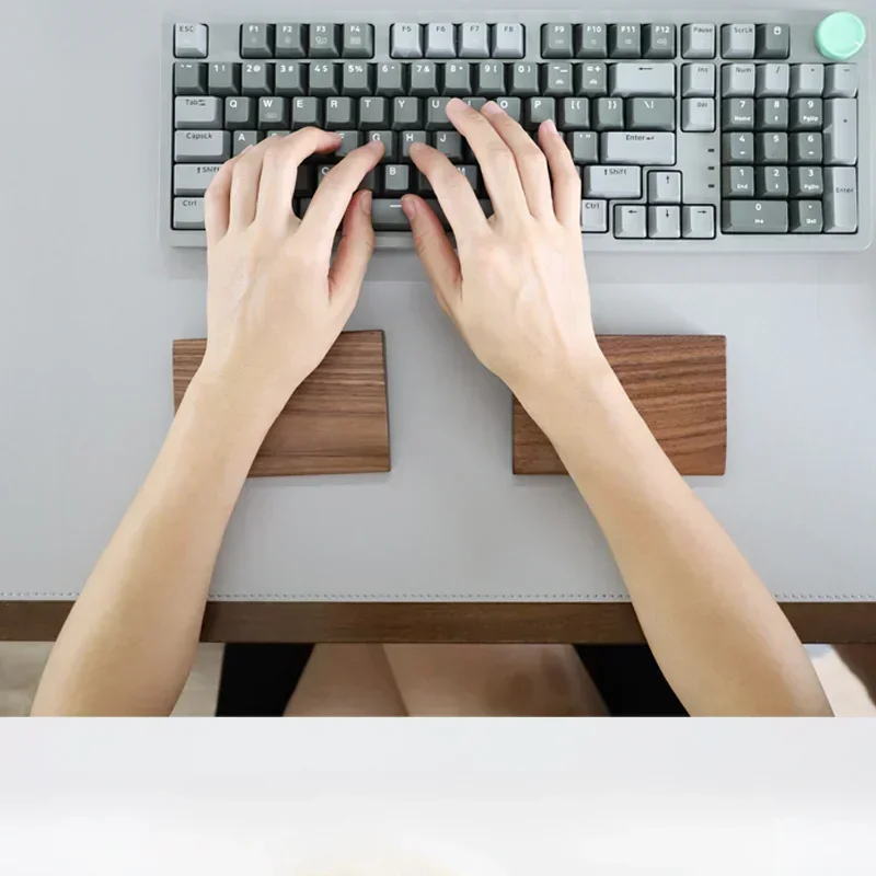 メカニカルキーボード用にカスタマイズされた片手ウォールナットリスト