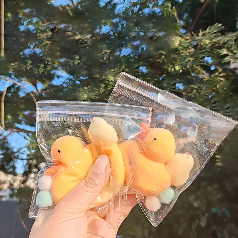 NIEUWE Taba Squishy Kawaii Cartoon Pluche Gele Eend Cadeau Mini Chick Squeeze Festival Cadeau Fidget Speelgoed Volwassenen, Kantoor & Feestartikelen