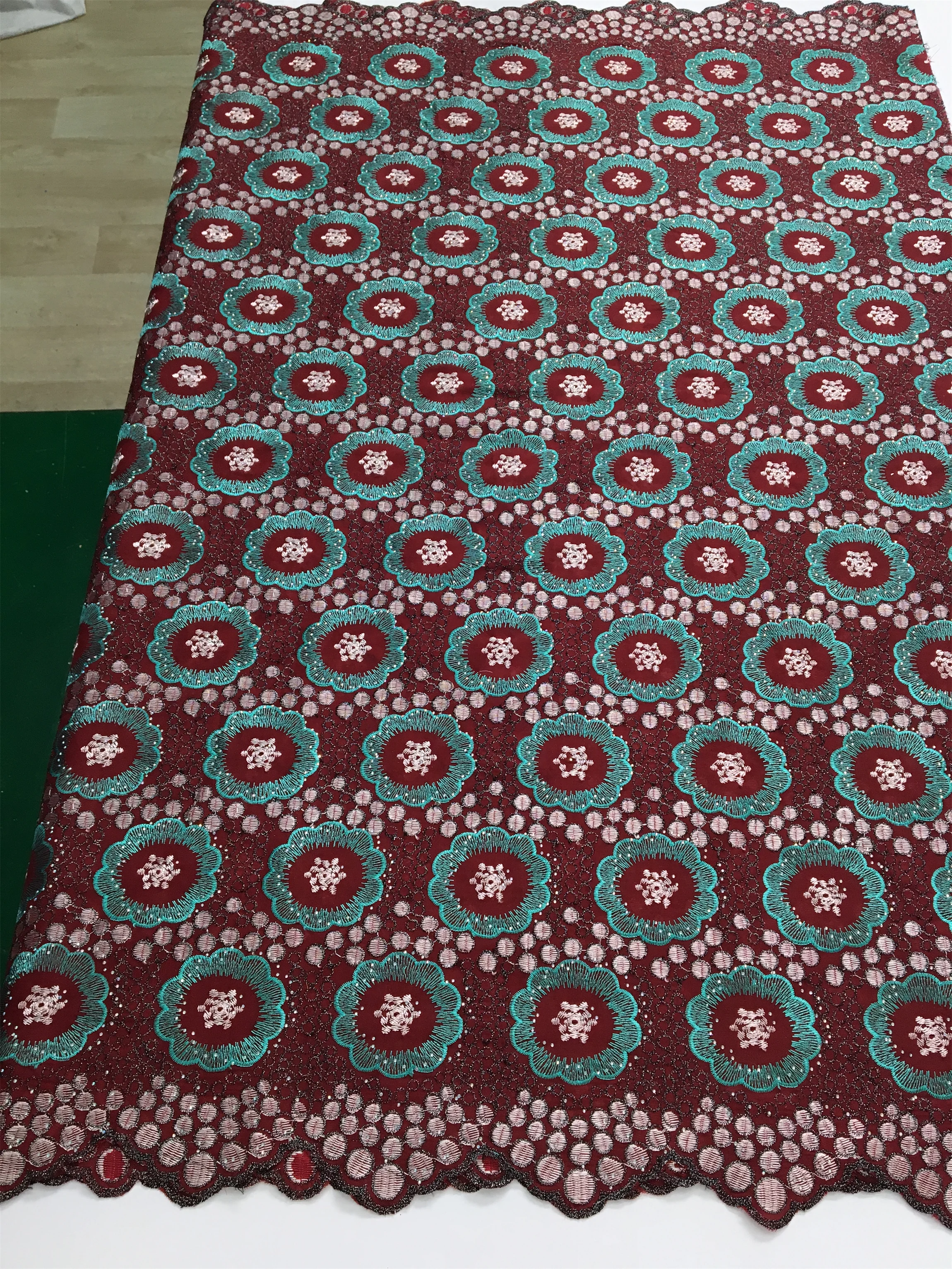 2025 White Swiss Voile Lace in Switzerland Embroidered Fabric High Quality Nigerian Cotton Lace Fabric for Women Dresses A4233