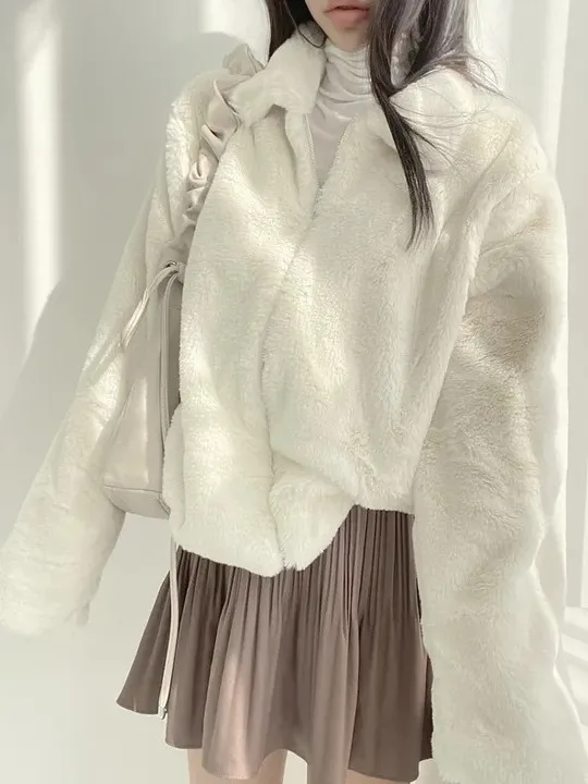 

Korean Sle Thi Warm Fur Jaet Women's Winter New Faion Flip Collar High-End Feeling ort Top Trendy Zipper Closure
