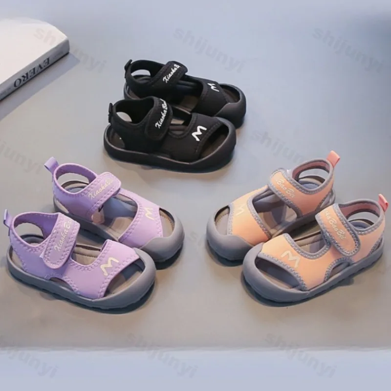 

Детская спортивная повседневная обувь, лето 2024, новые дышащие удобные спортивные сандалии для мальчиков, модные трендовые кроссовки для девочек