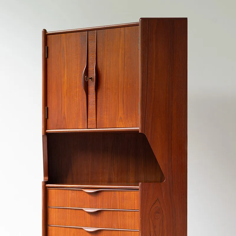 

Скандинавский боковой шкаф для хранения из массива дерева, тиковый боковой шкаф