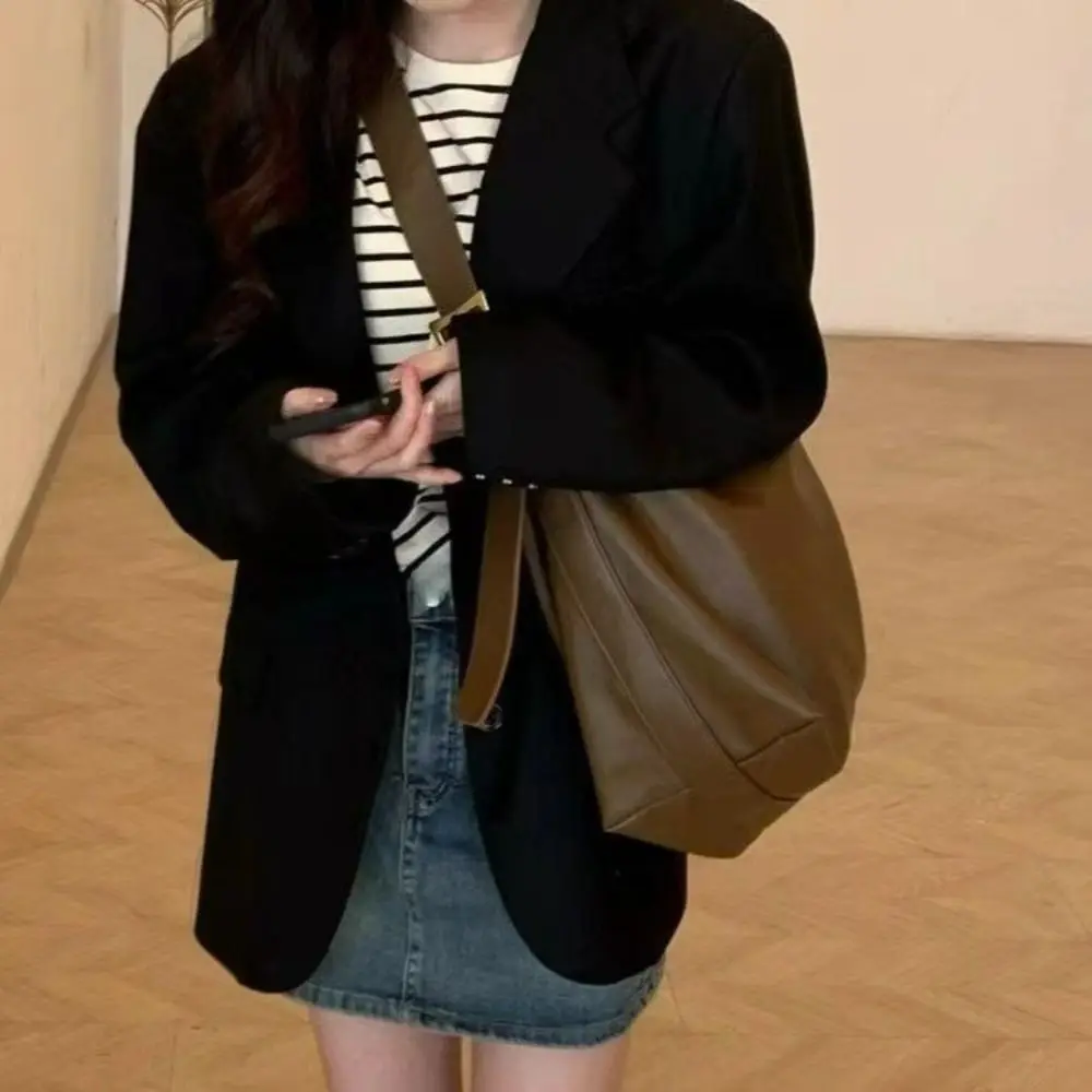 

Casual Waterproof PU Shoulder Bag Large Capacity Solid Color Fitness Training Bag Zipper Soft Sports Crossbody Bag Swimming