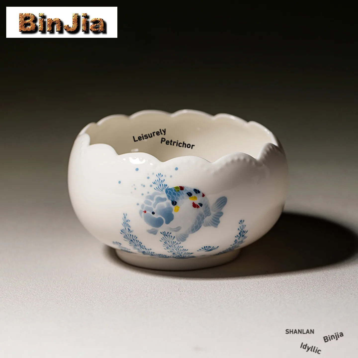 

Hand-painted Fat Head Fish Blue And White Jianshui Tea Washing Basin Tea Residue Bucket Household Chaxi Tableware Collection