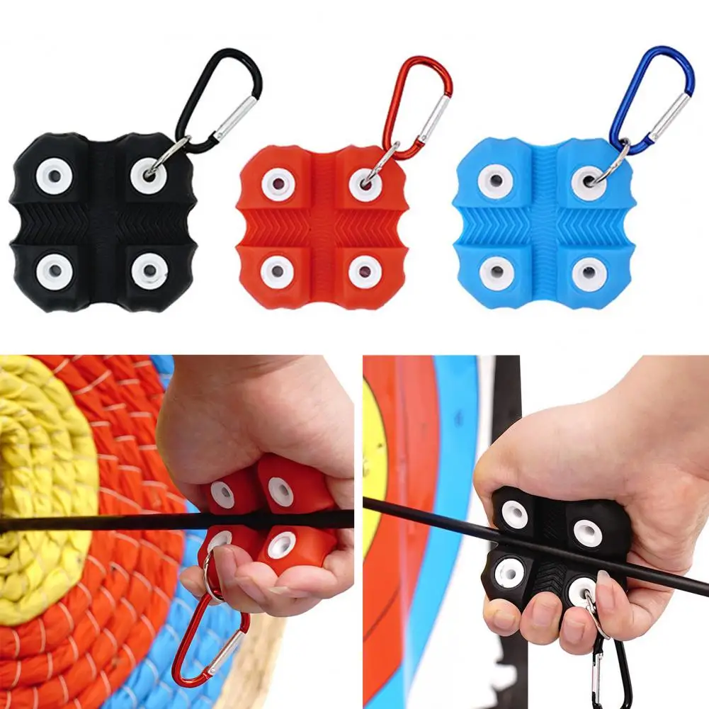 Silicone Arrow Puller Ergonomic Arrow Puller Silicone Gripper for Archery Targets Small Hand Saver with Hanging for Hunting