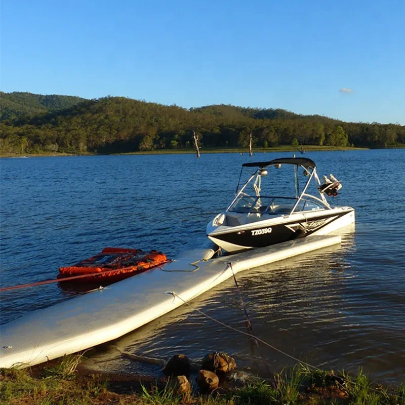 Inflatable Y pontoon เรือยอชท์ลอยน้ําแพลตฟอร์ม Dock Sation