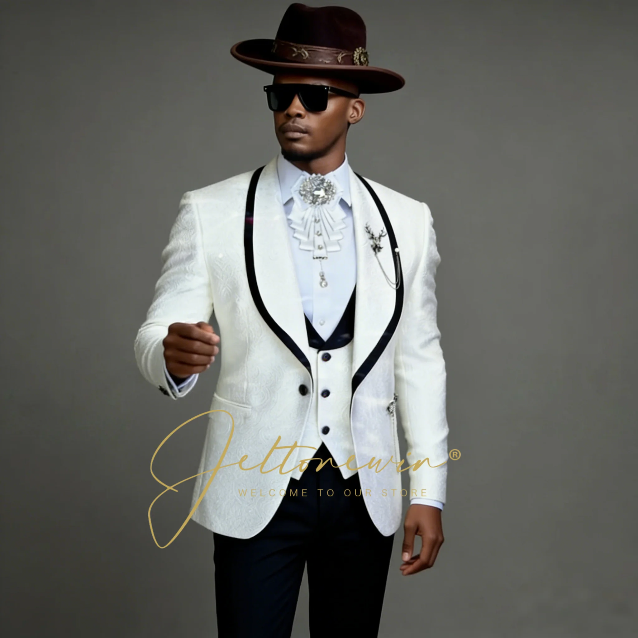 Formal Men's Wedding Suits White Jacquard Floal Shawl Lapel Tuxedos Groom Terno Suits for Men Groomsmen (Jacket+Vest+Pants)