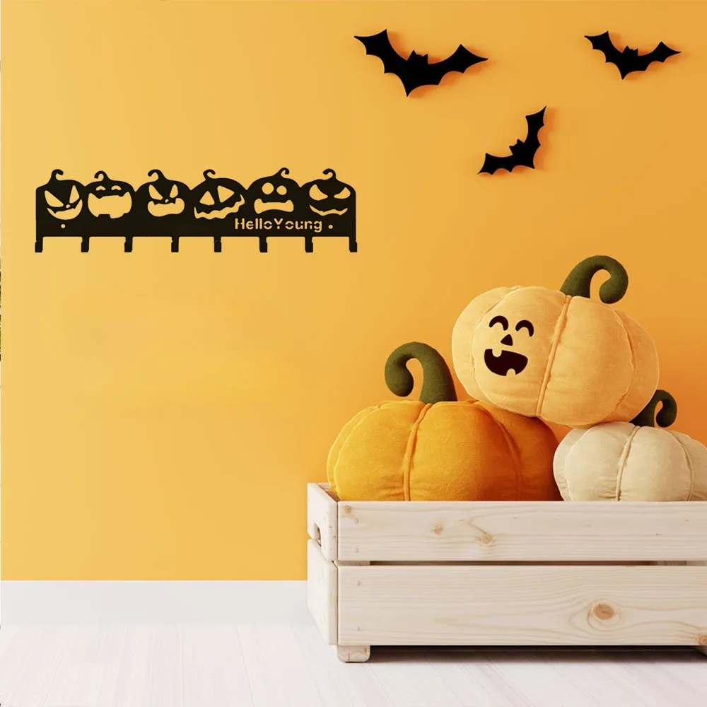 1pc Ghoulish Metal Decorative Hook - A Handy Storage Rack with a Eerie Halloween Horror Pumpkin-Shaped Design.