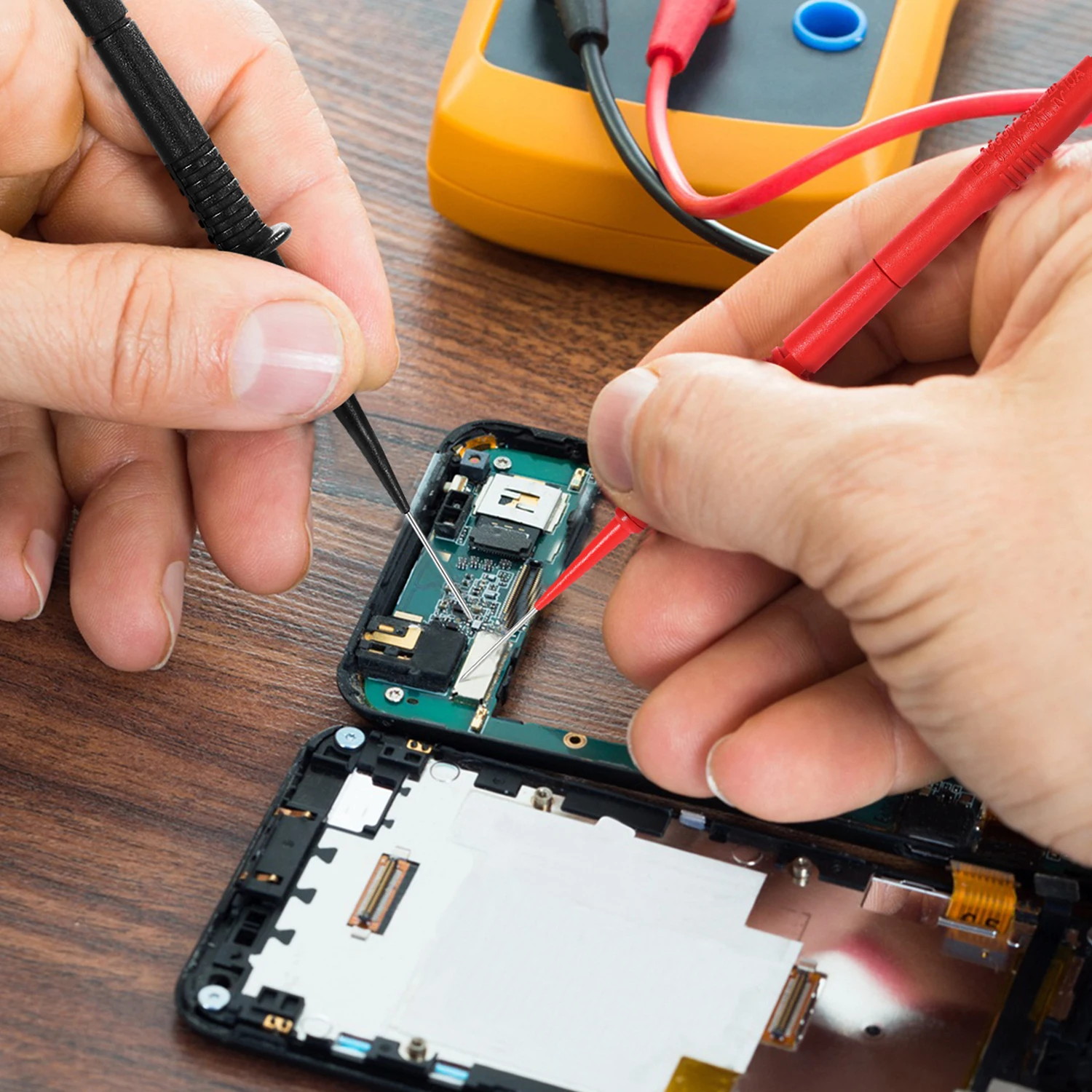 MK30 21 pz Kit di puntali elettronici Cavo per multimetro con clip a coccodrillo Accessori per multimetro digitale DMM e pinze amperometriche