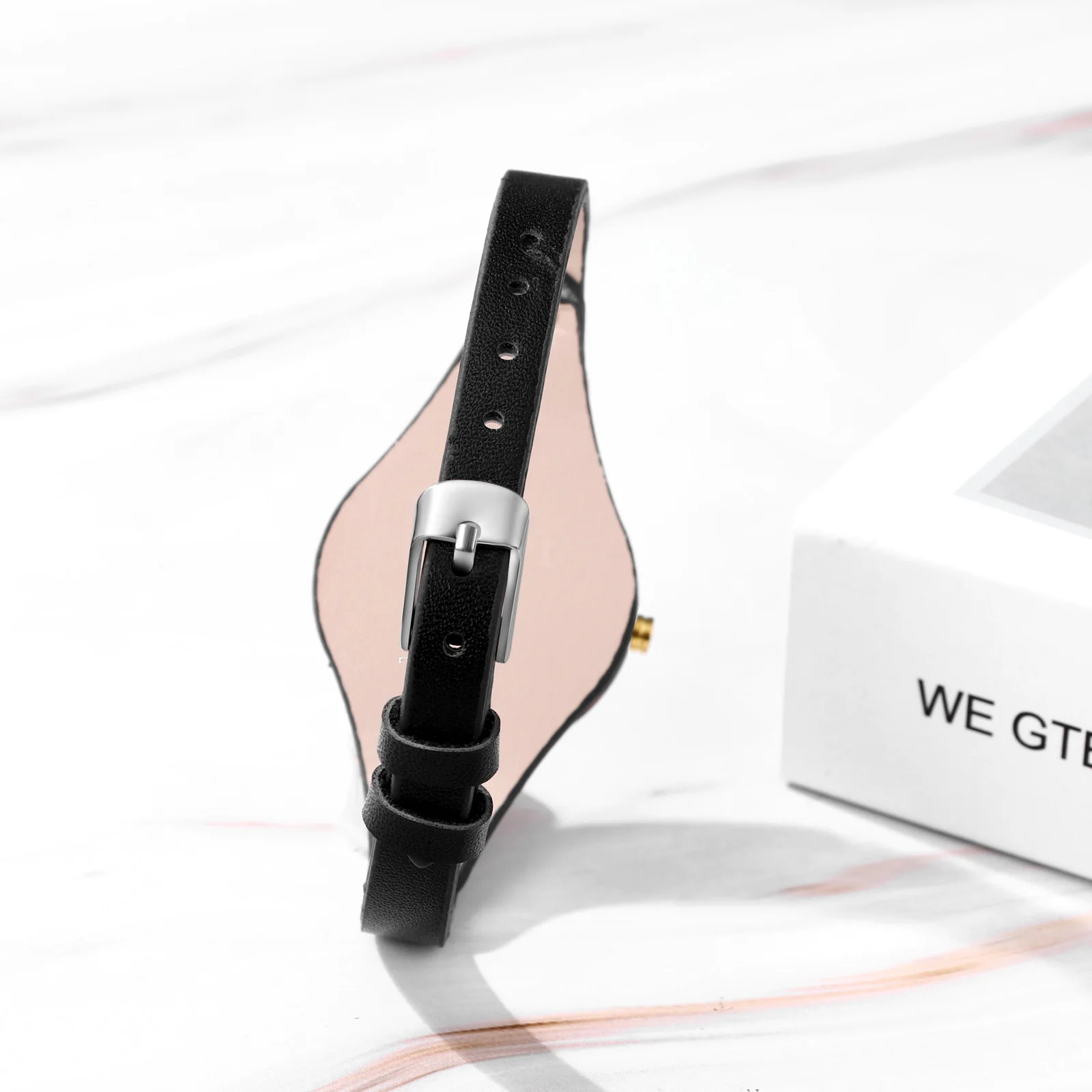 Lancardo wykwintna modna analogowa kwarcowa damska damska bransoletka w stylu Punk skórzany pasek na co dzień