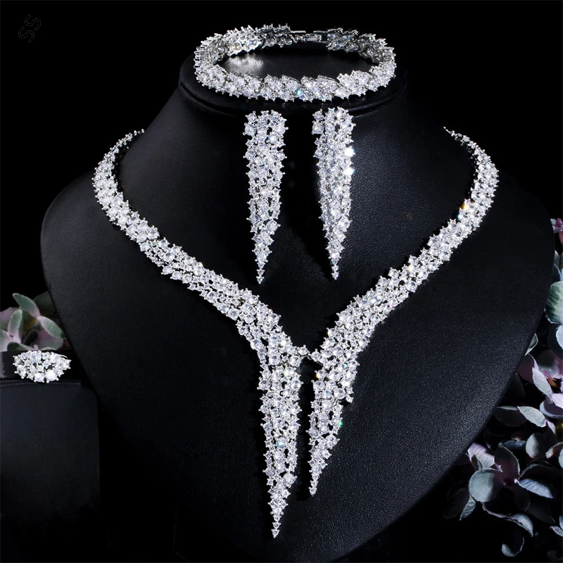 European and American Bride Luxury Gems Zircon Temperament Necklace Earrings Bracelet Ring 4 Pieces Jewelry Set Dinner Chain