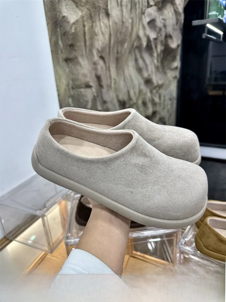 

Men's Outdoor Fashionable round Toe Casual Mule Shoes All Match Small Potato Boken Shoes Spring Season Comfortable Leisure Fo...