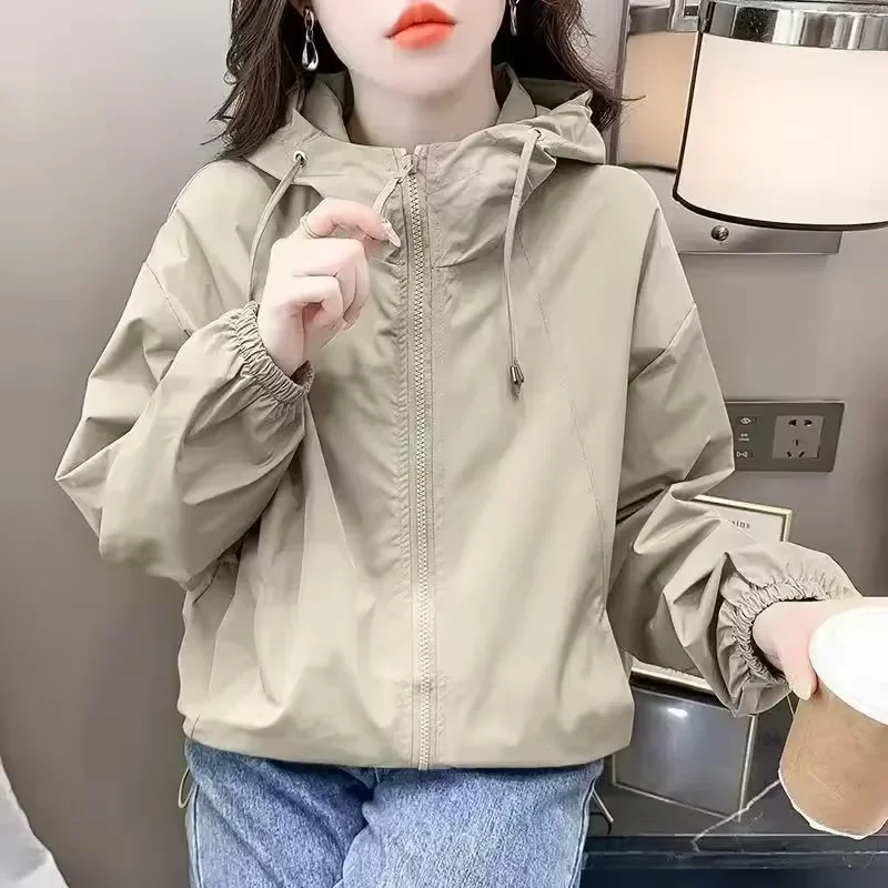 

Pop Women's Simple Fashion Solid Hooded Jacket 2025 Spring New Long Sleeve Thin Top Casual Loose Sun Protection Clothing