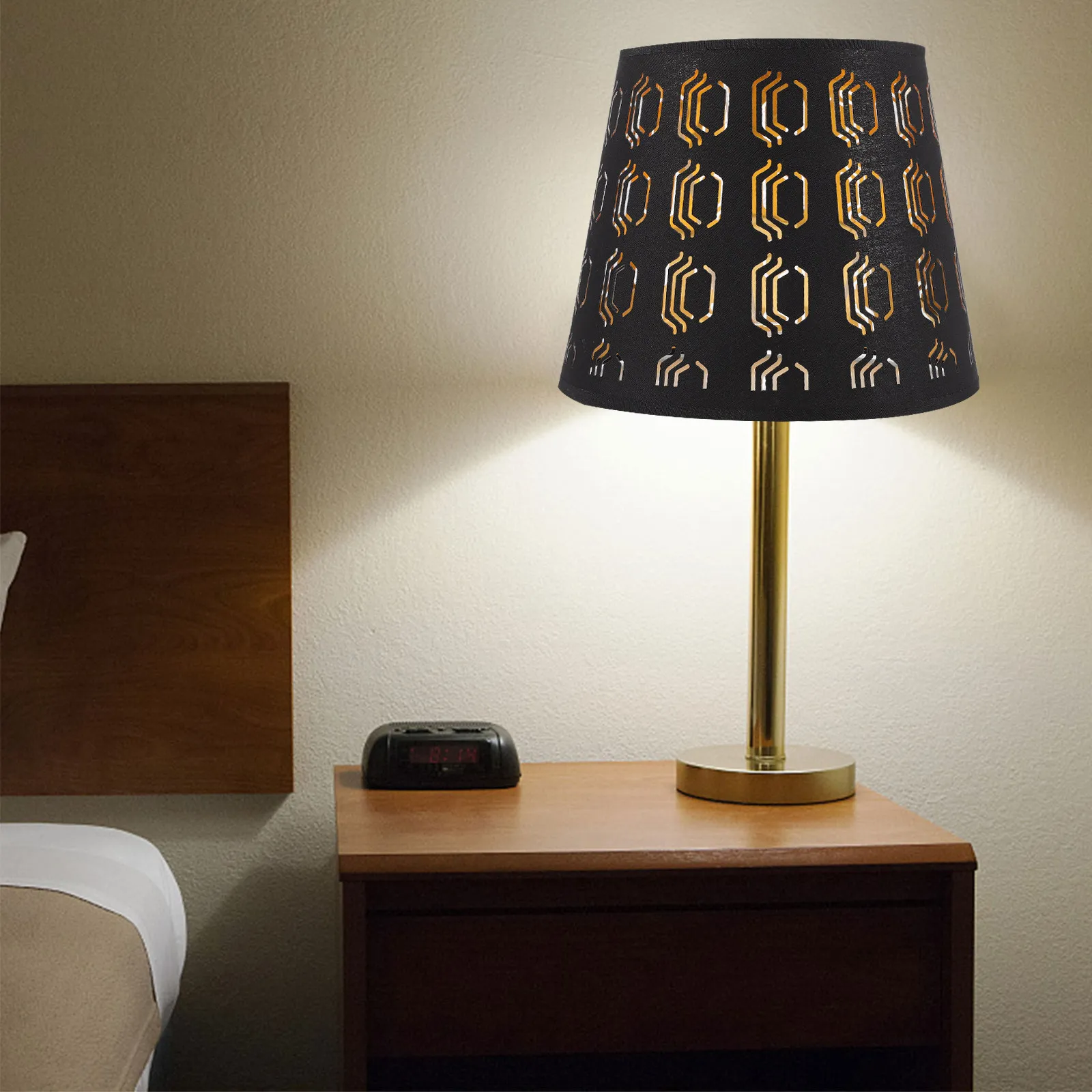 Fabric Lamp Shade Cloth Material Bedroom Living Room Table Floor Lampshade Replacement Soft Light Home Office Hotel Light