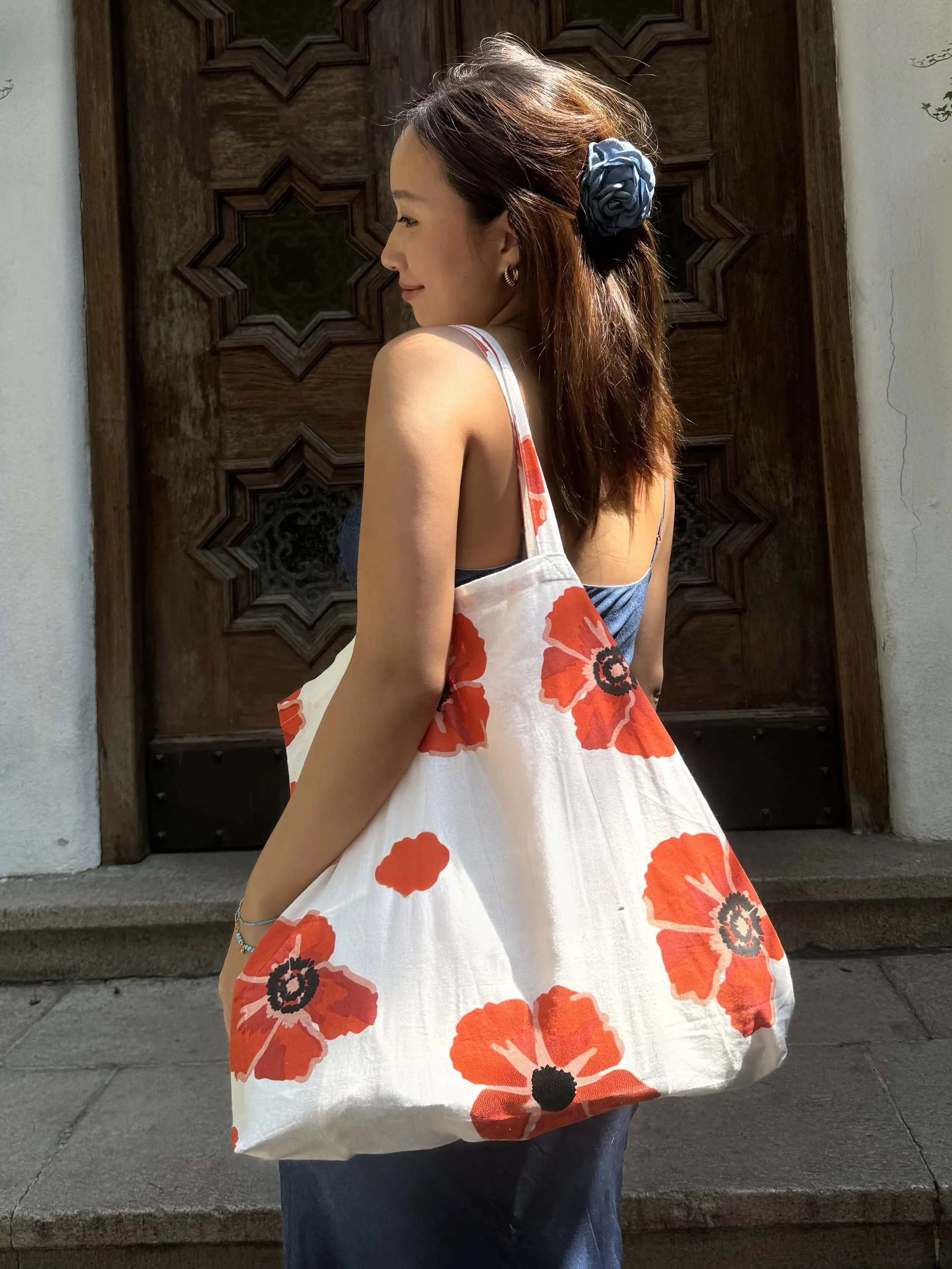 

2025 Spring Summer New French Flower Print Large Capacity Versatile Commuting Shopping Bags Single Shoulder Canvas Bag